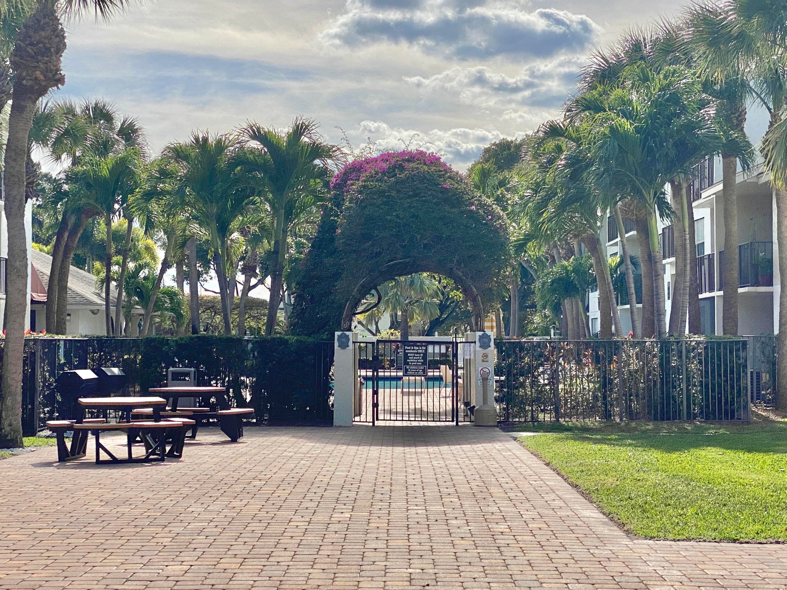 718 Executive Center Drive 31, West Palm Beach, FL 33401 — photo 24 of 26