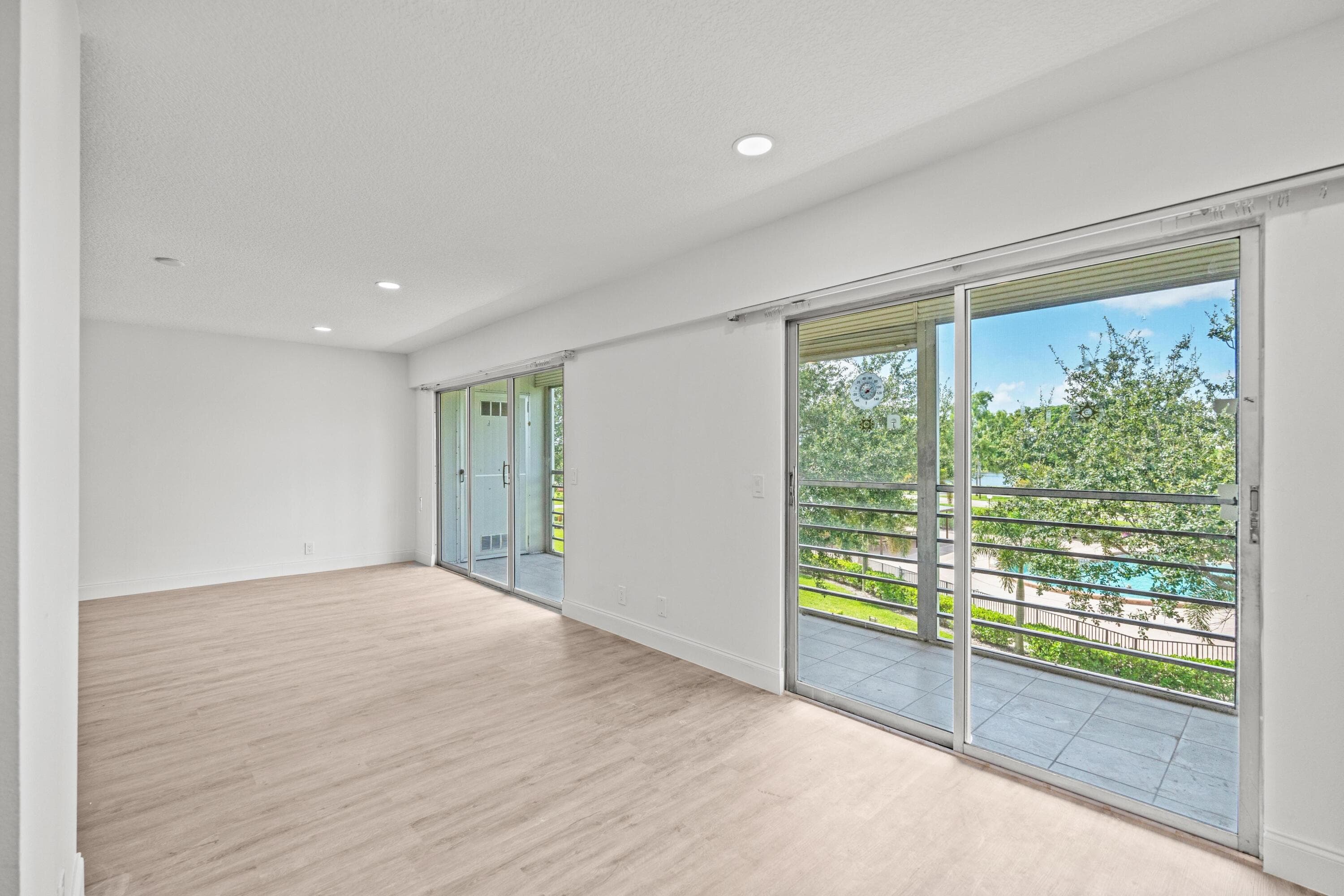 204 Mansfield E 204, Boca Raton, FL 33434 — photo 5 of 18
