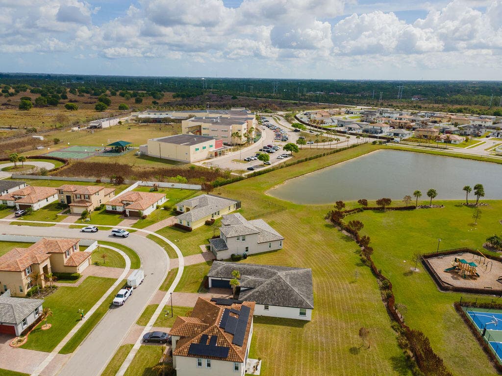 7206 NW Farnsworth Circle, Port St. Lucie, FL 34987 — photo 16 of 109