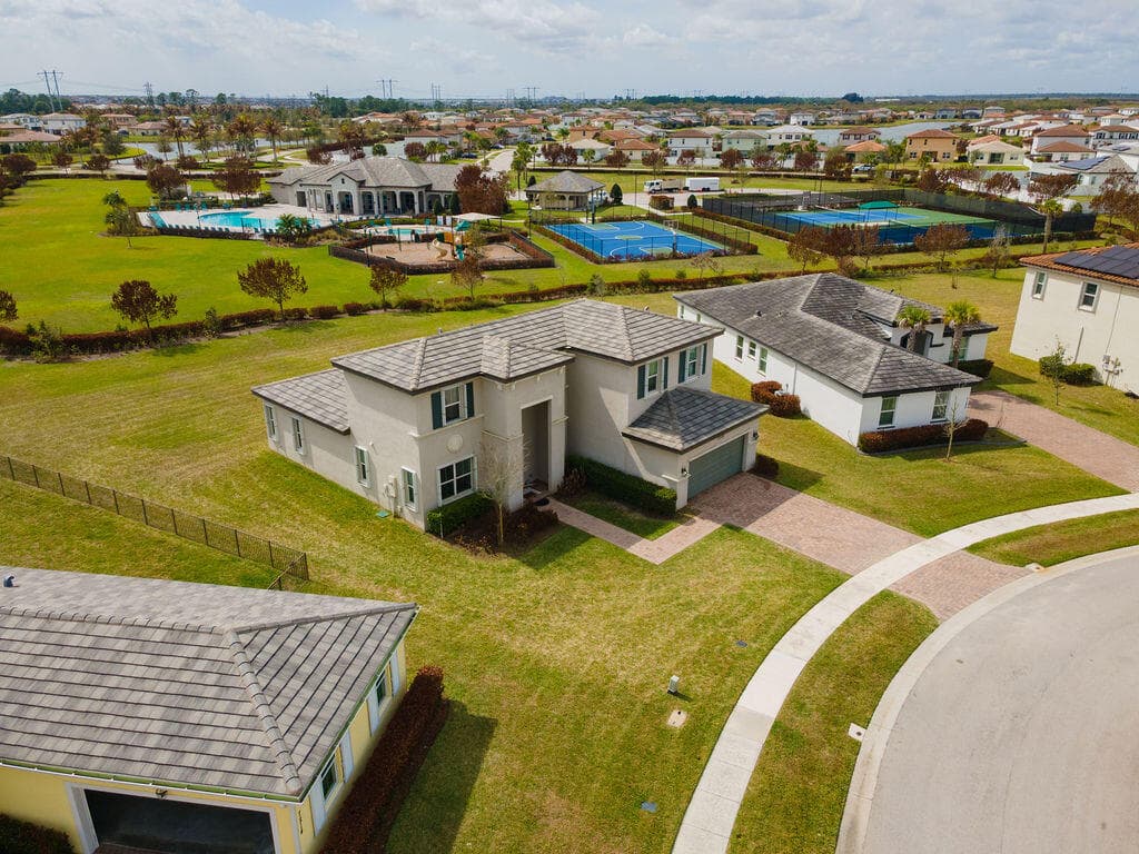 7206 NW Farnsworth Circle, Port St. Lucie, FL 34987 — photo 22 of 109