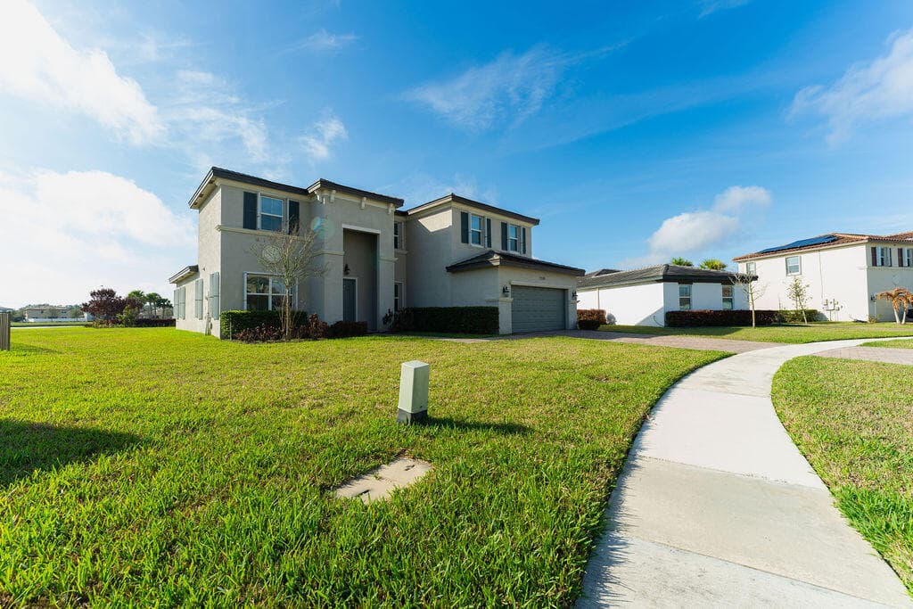 7206 NW Farnsworth Circle, Port St. Lucie, FL 34987 — photo 23 of 109