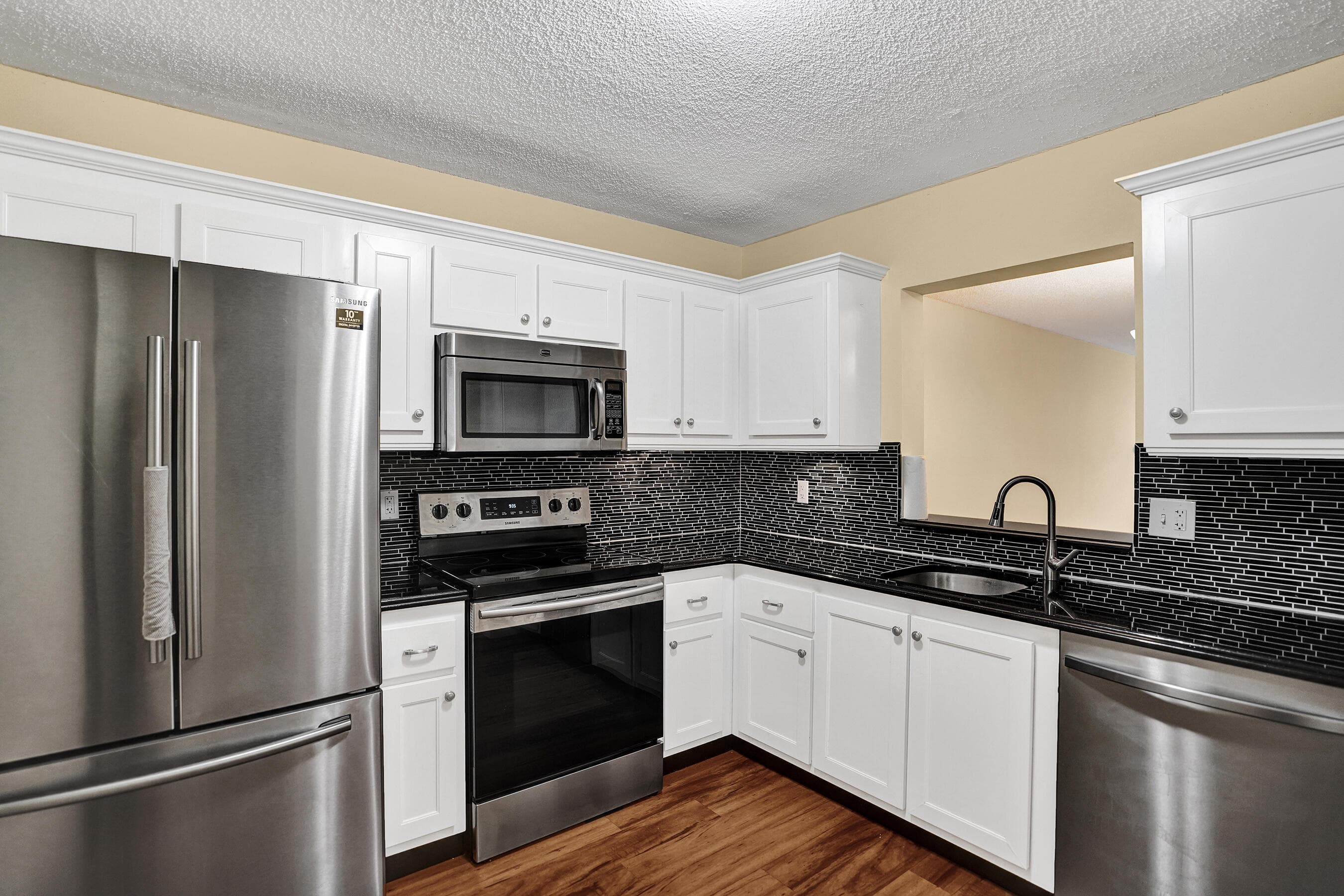 9005 Flynn Circle 1, Boca Raton, FL 33496 — photo 8 of 89