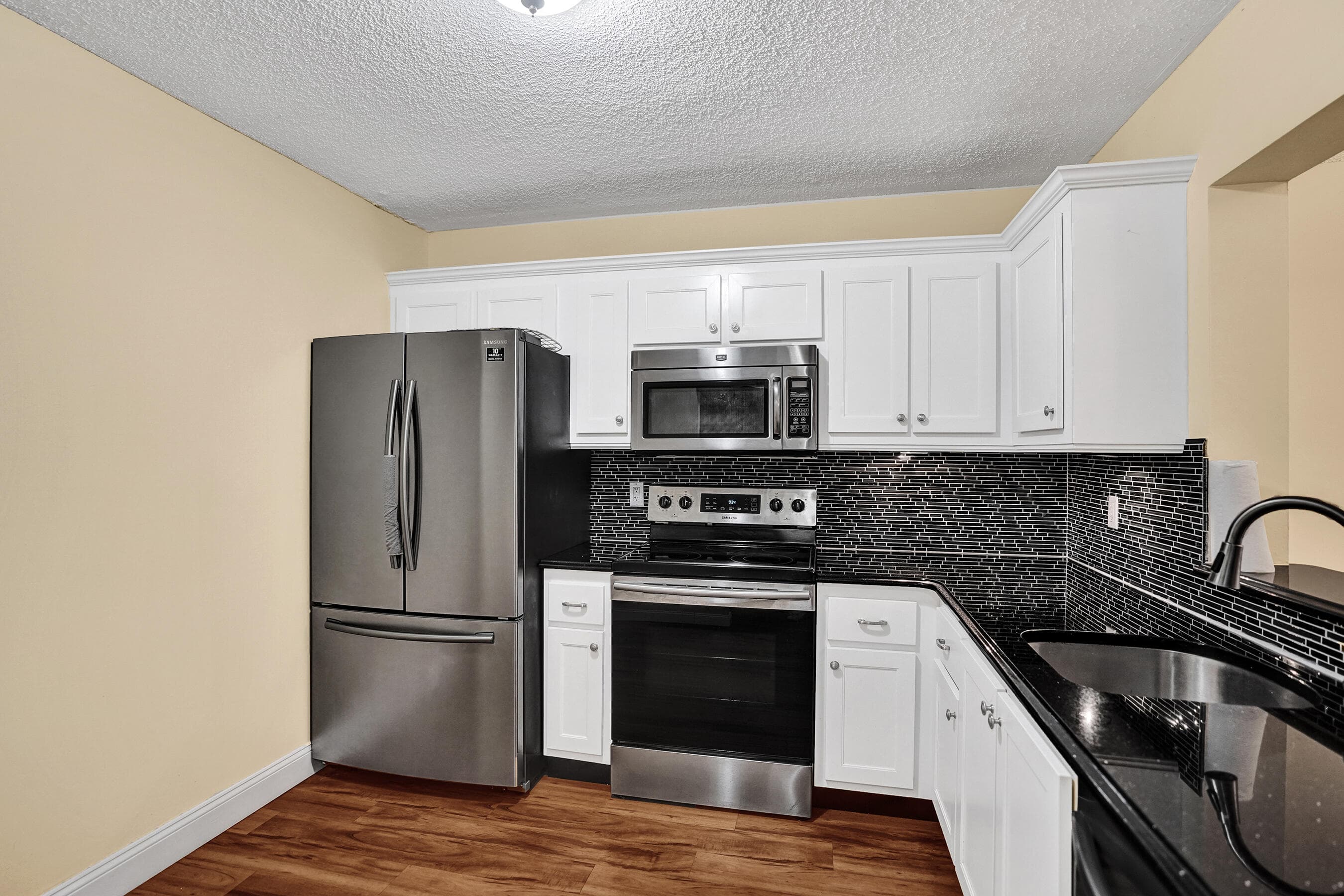 9005 Flynn Circle 1, Boca Raton, FL 33496 — photo 10 of 89