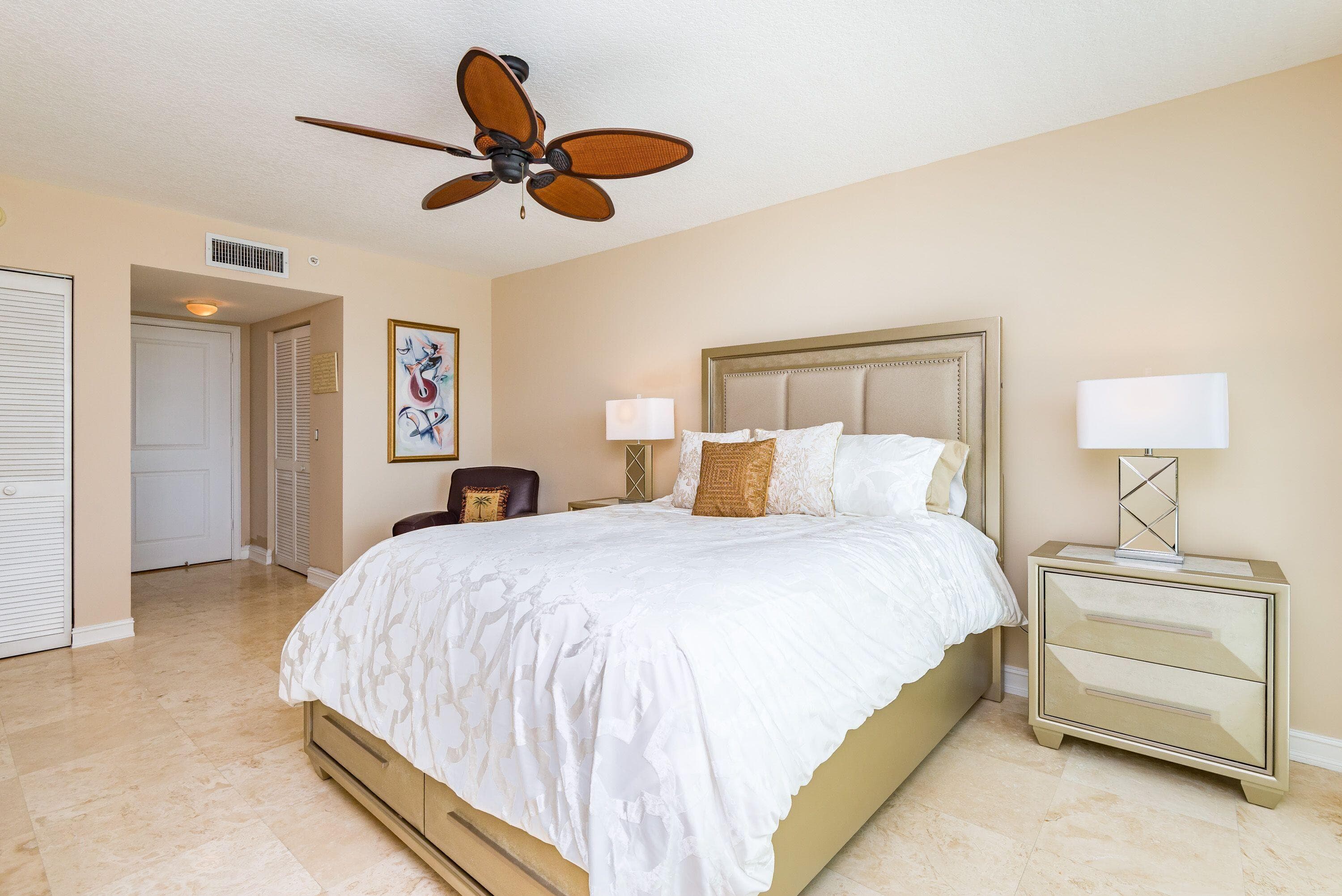 99 SE Mizner Boulevard 215, Boca Raton, FL 33432 — photo 13 of 40