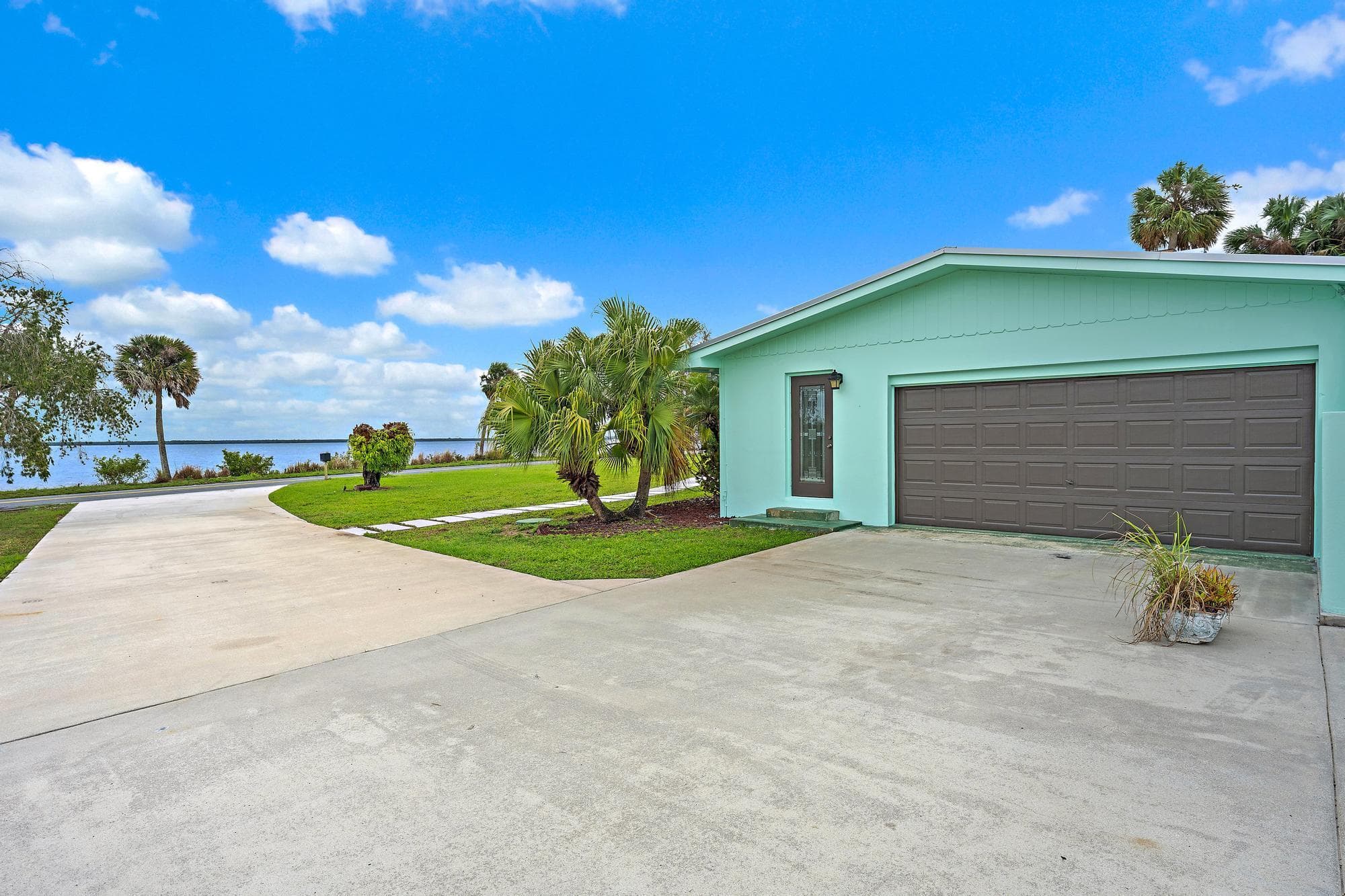 6205 S Indian River Drive, Fort Pierce, FL 34982 — photo 42 of 43