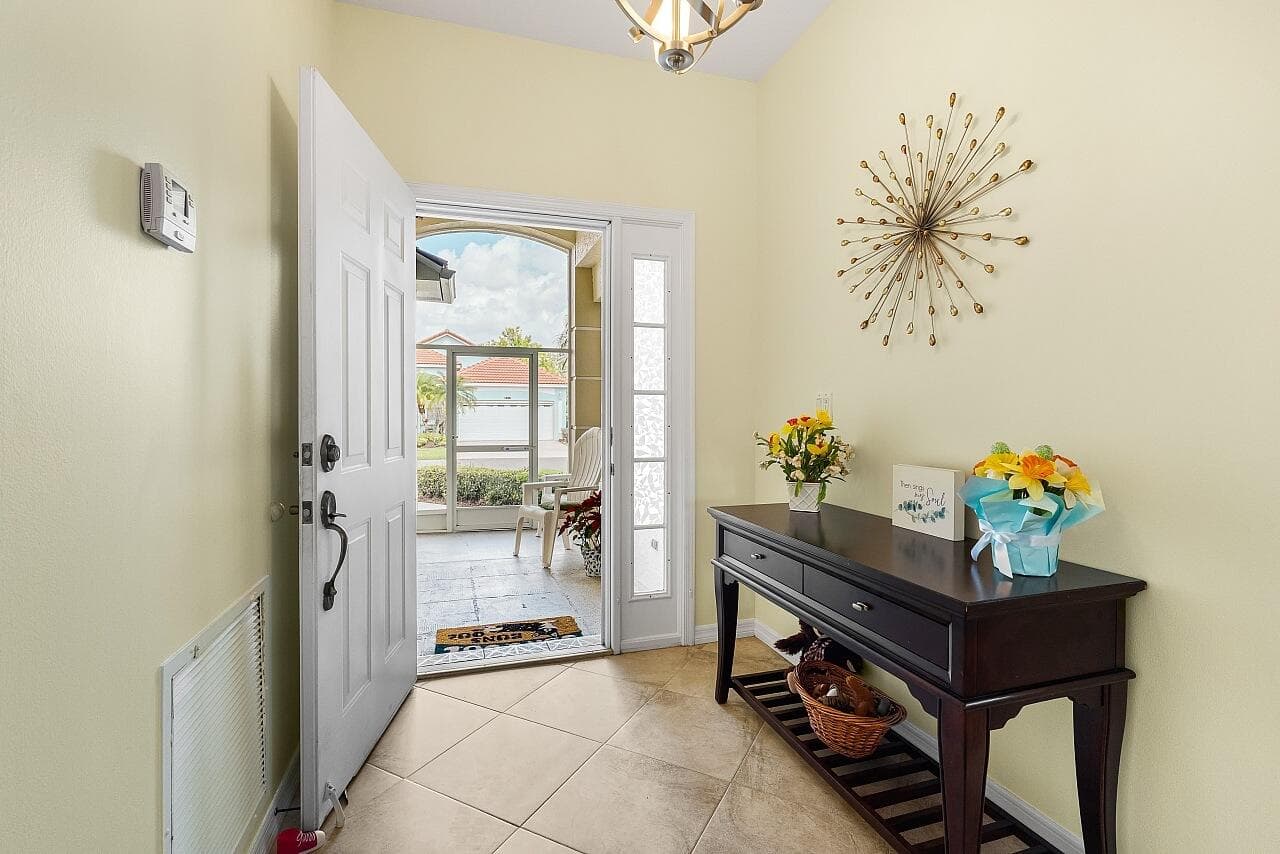 851 NW Sorrento Lane, Port St. Lucie, FL 34986 — photo 4 of 45