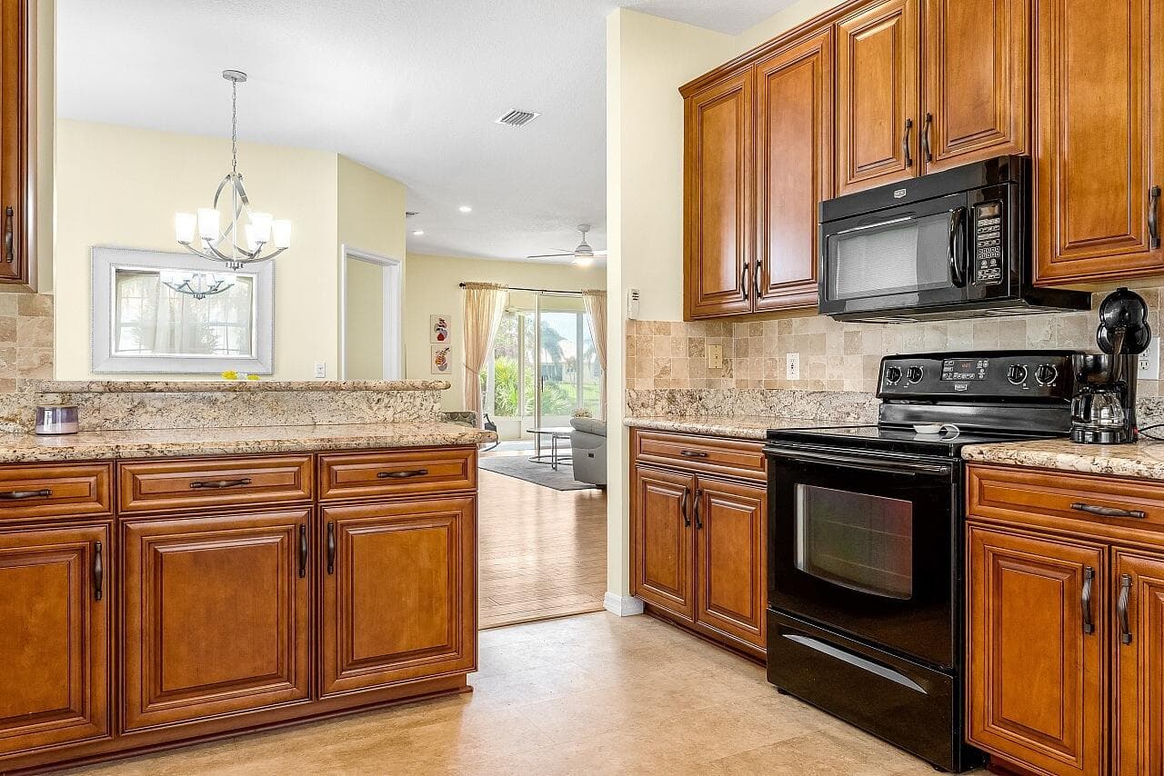 851 NW Sorrento Lane, Port St. Lucie, FL 34986 — photo 16 of 45