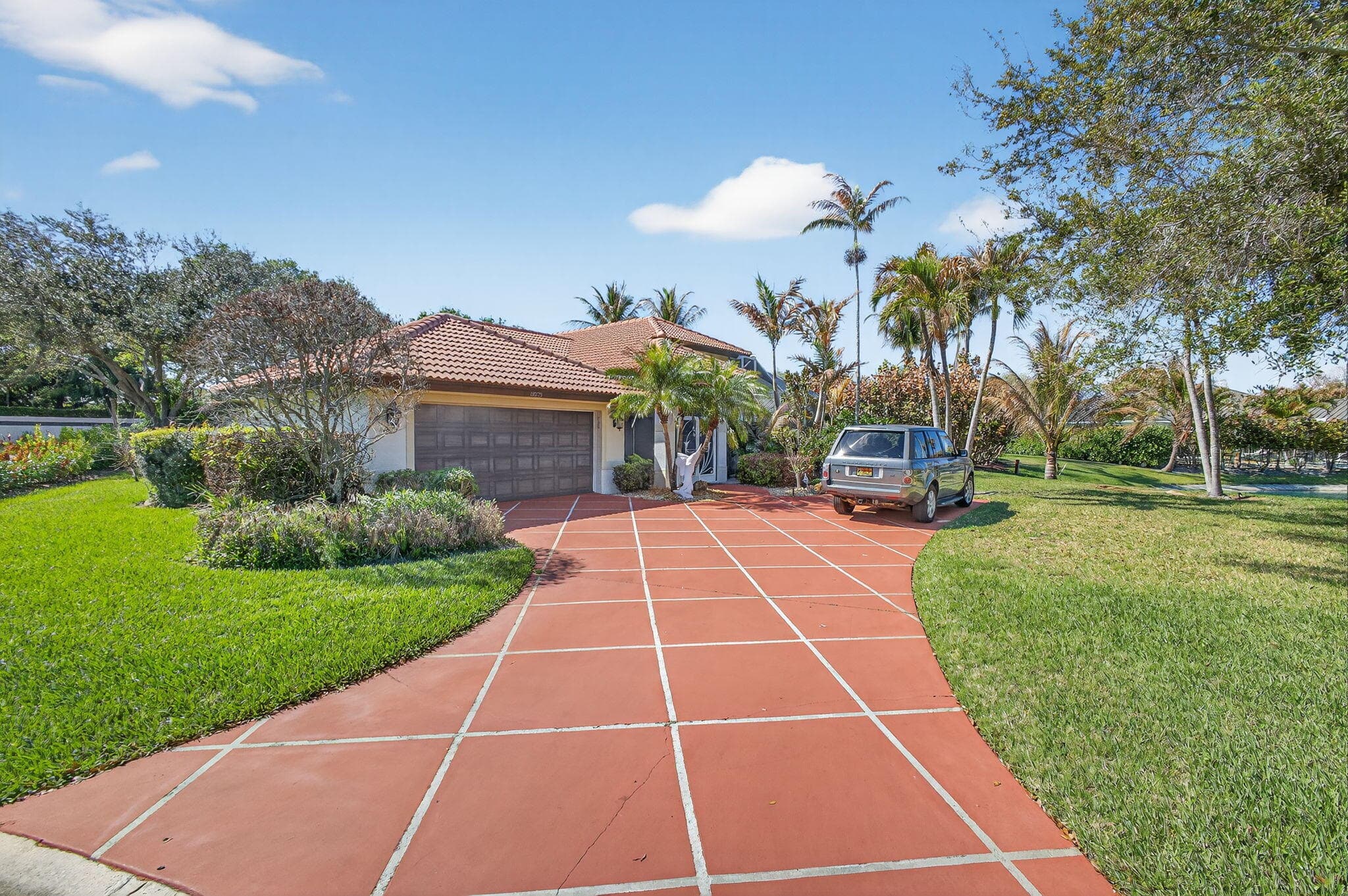 8075 SE Governors Way, Hobe Sound, FL 33455 — photo 3 of 35