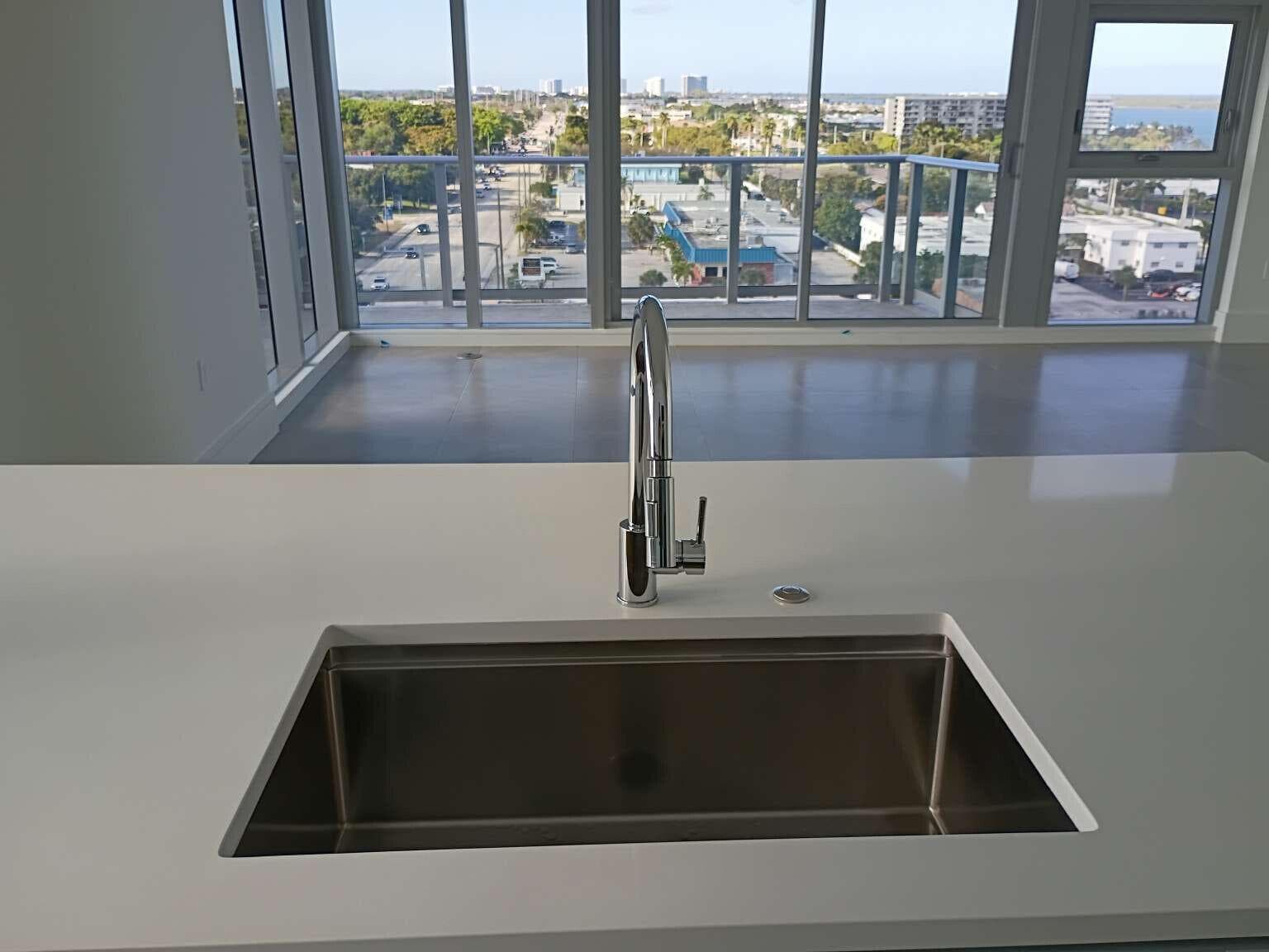 220 Lake Shore Drive 823, FL 33403 — photo 17 of 24