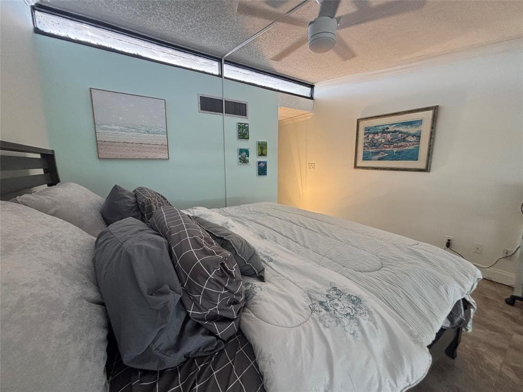 3589 S Ocean Boulevard 10, South Palm Beach, FL 33480 — photo 19 of 30