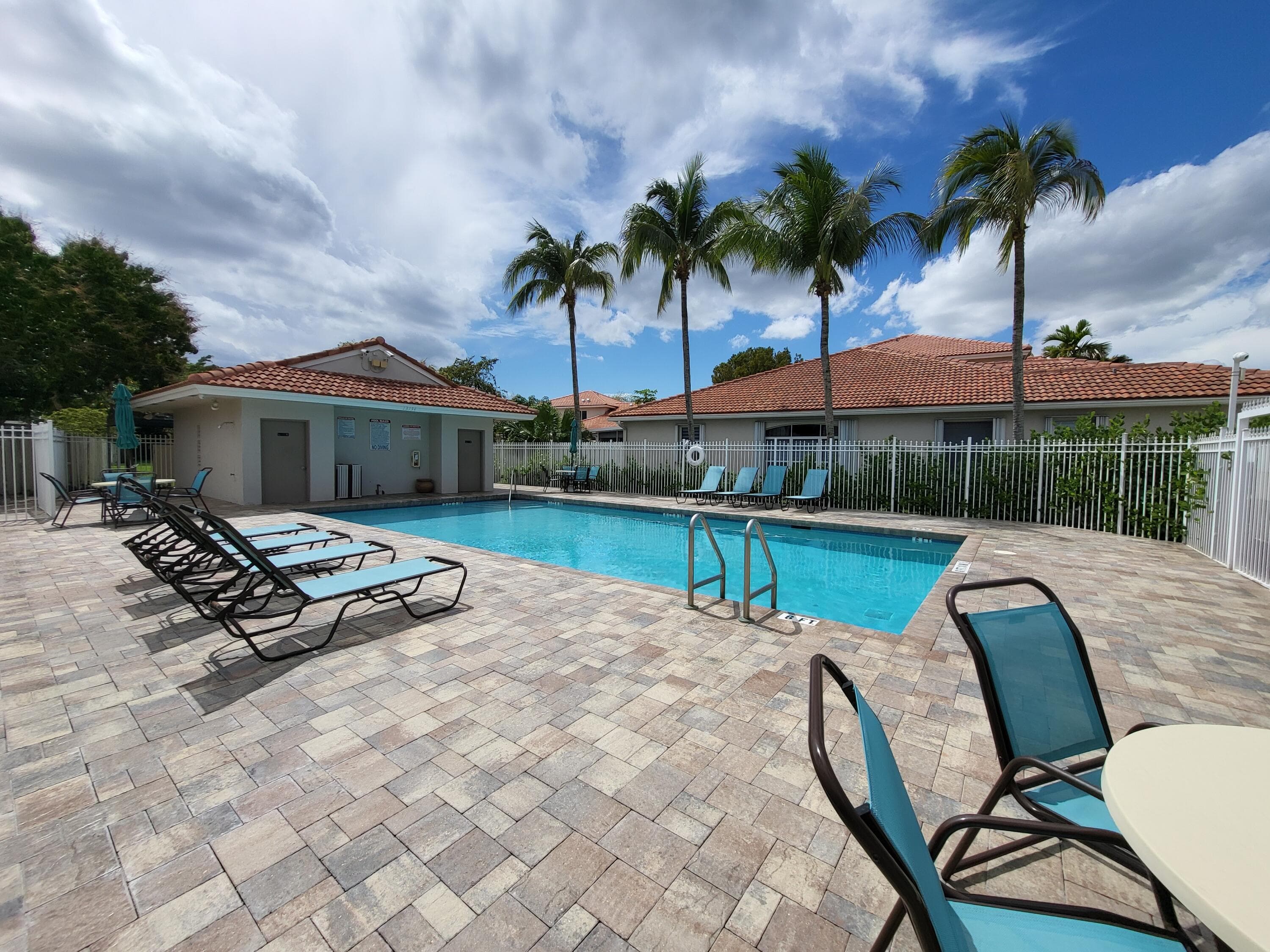 13243 NW 8th Street, Pembroke Pines, FL 33028 — photo 4 of 26