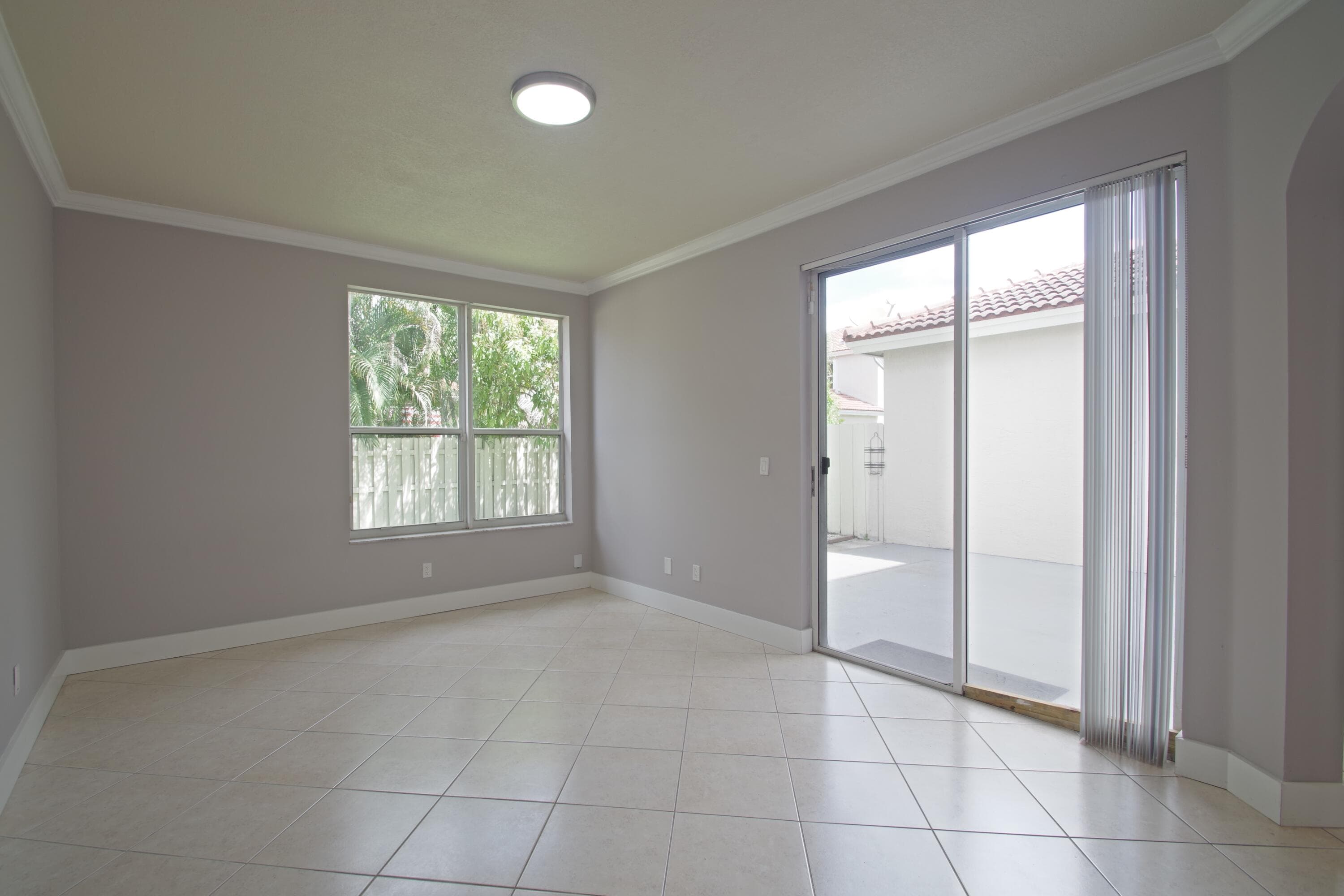 13243 NW 8th Street, Pembroke Pines, FL 33028 — photo 6 of 26