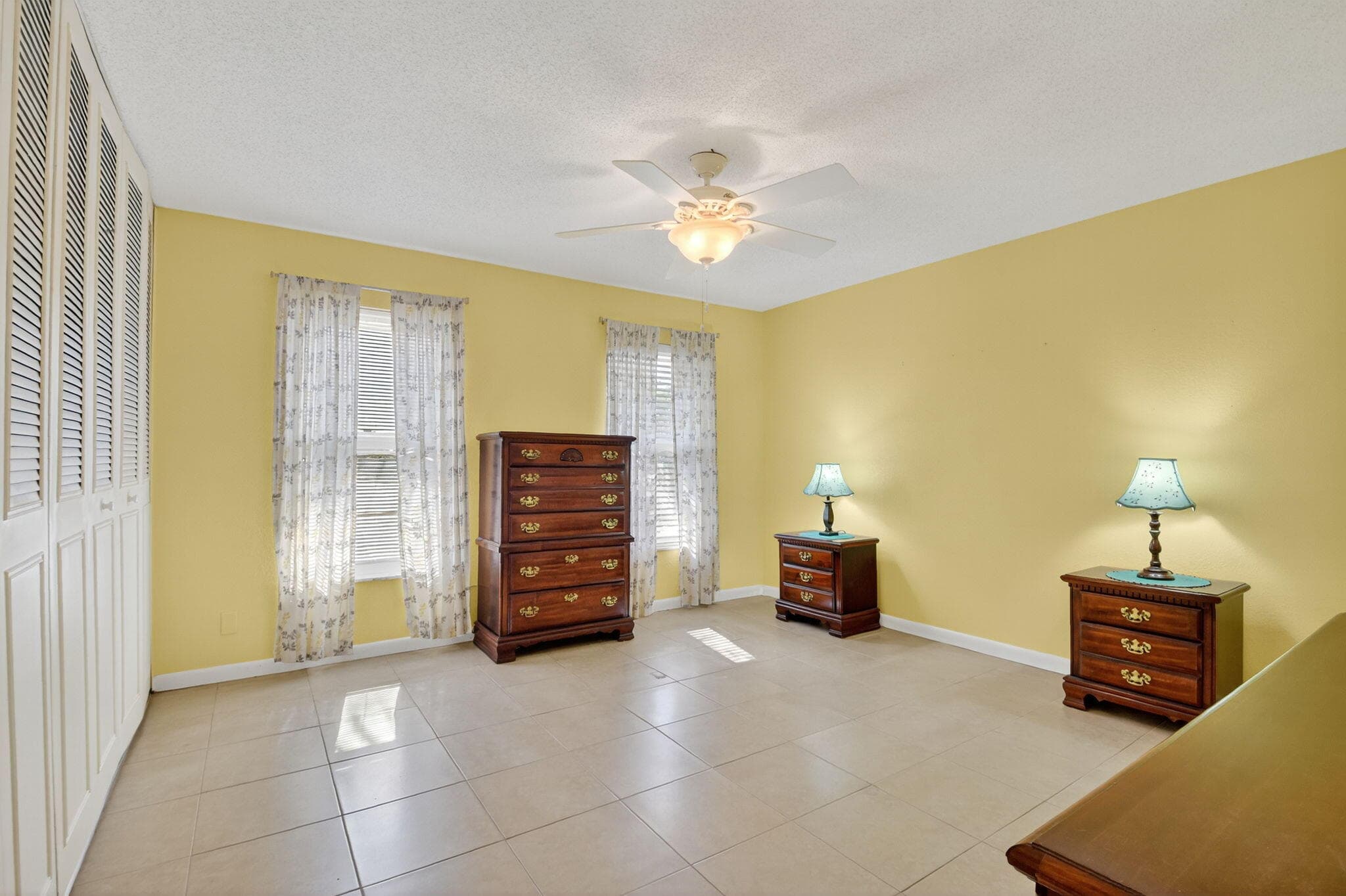 676 Laconia Circle B, Lake Worth, FL 33467 — photo 8 of 52