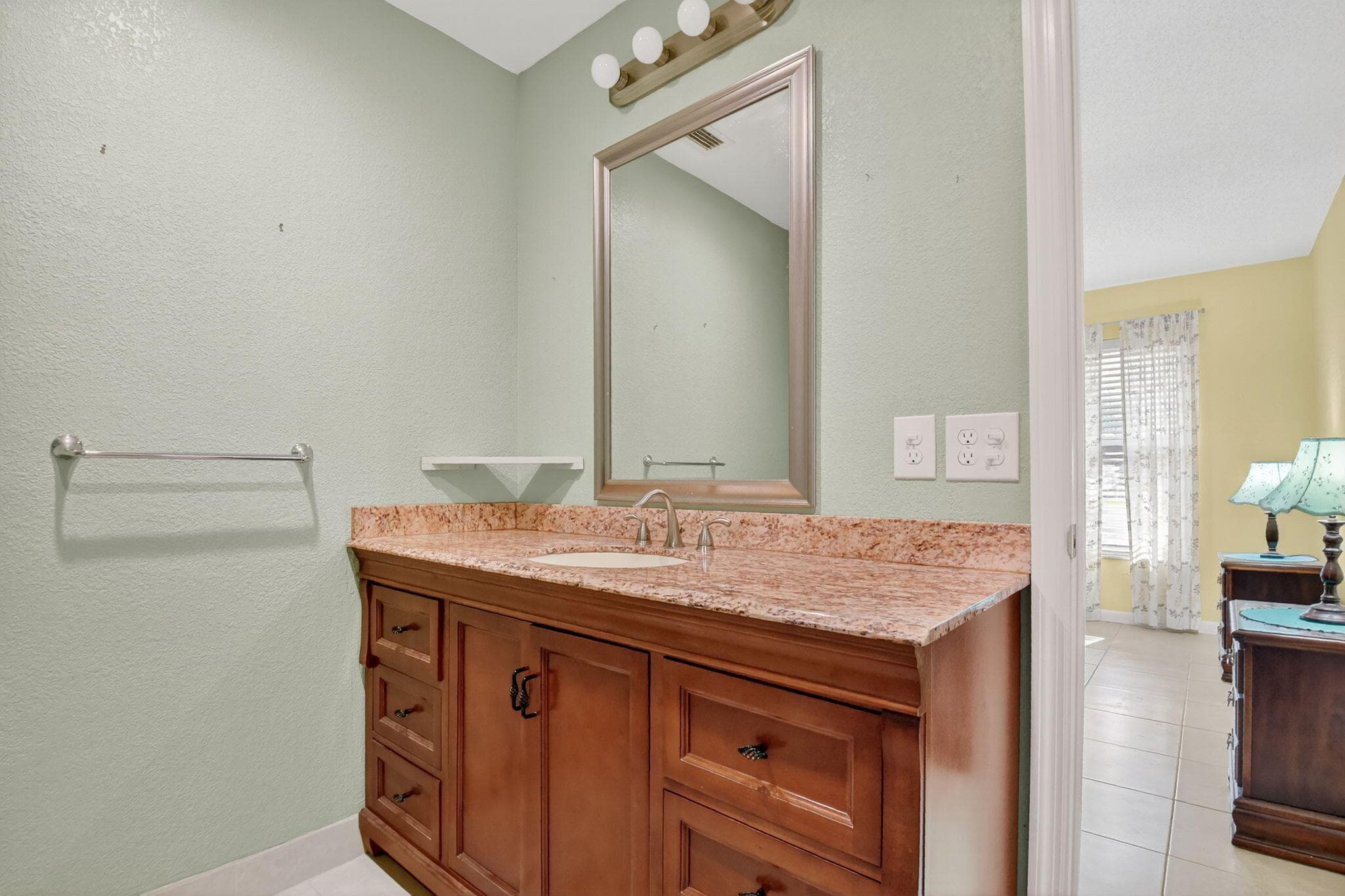 676 Laconia Circle B, Lake Worth, FL 33467 — photo 12 of 52