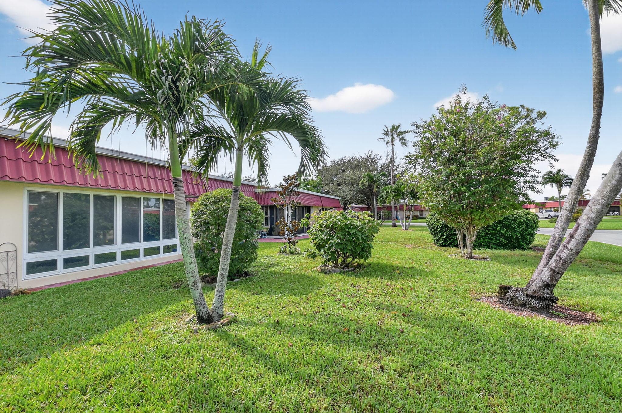 676 Laconia Circle B, Lake Worth, FL 33467 — photo 17 of 52