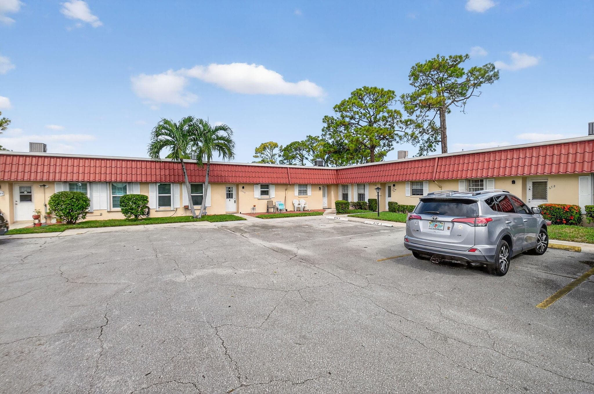 676 Laconia Circle B, Lake Worth, FL 33467 — photo 34 of 52
