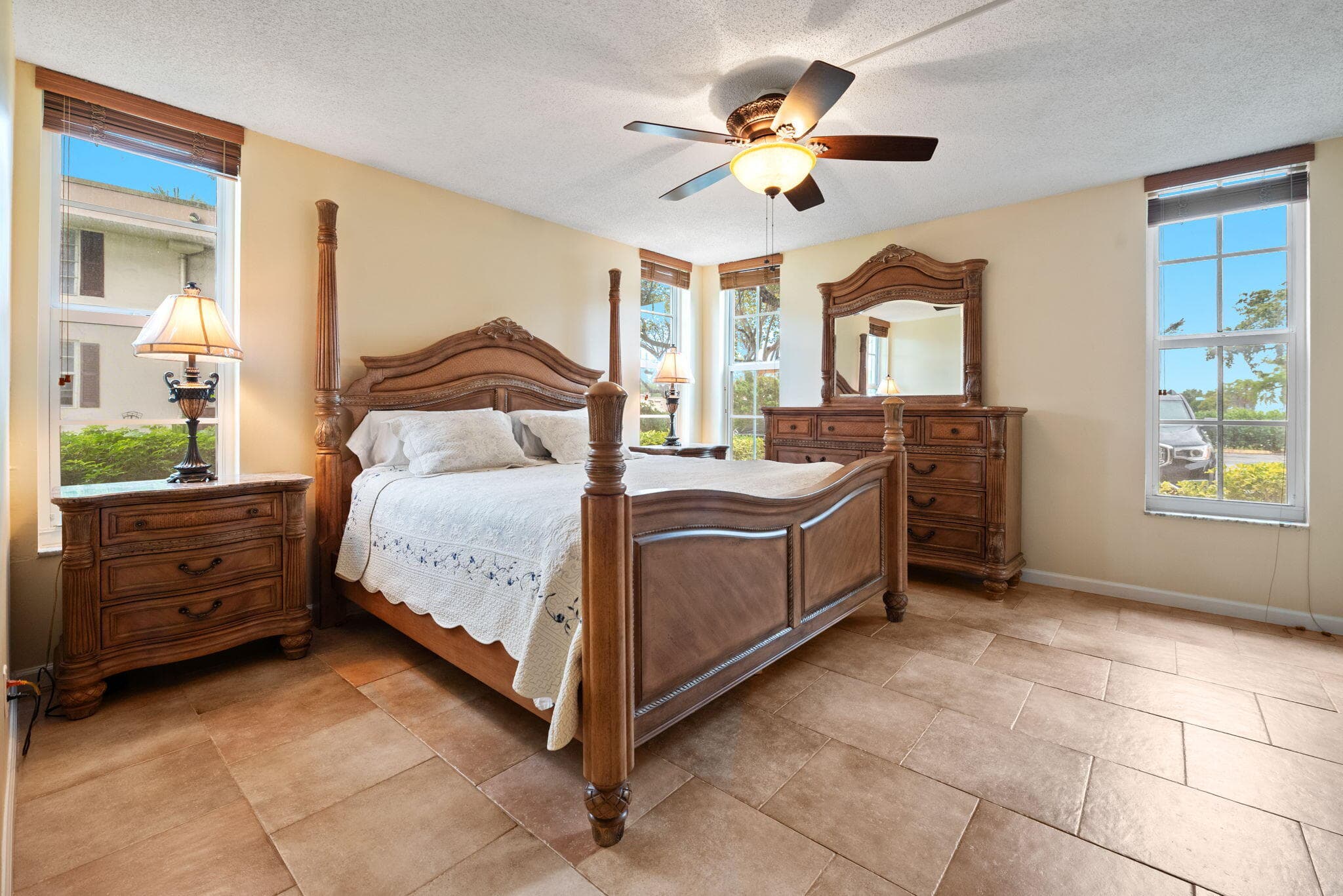 2651 S Palm Aire Drive 101, Pompano Beach, FL 33069 — photo 11 of 30