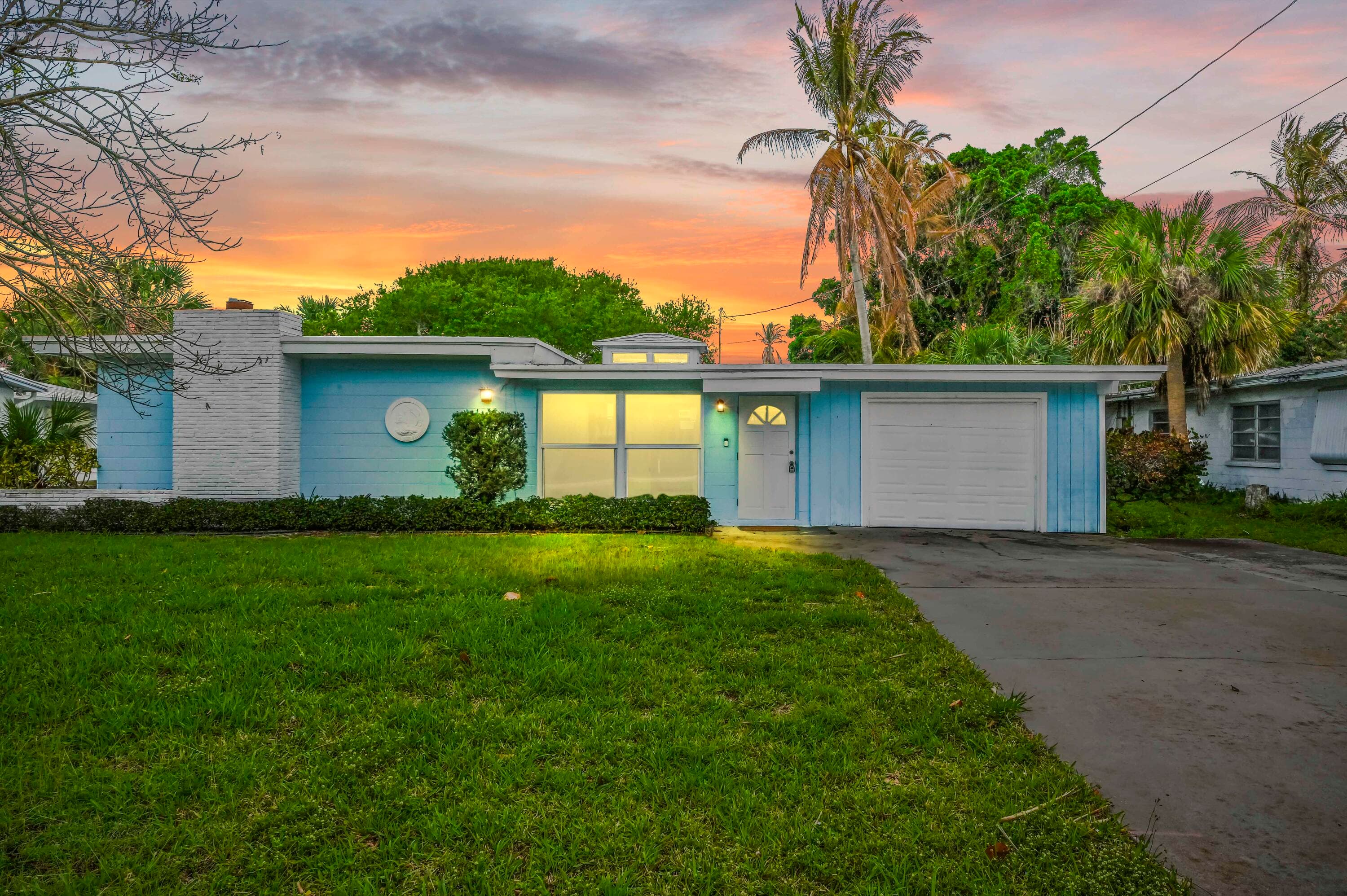 1919 Mimosa Avenue, Fort Pierce, FL 34949 — photo 4 of 33