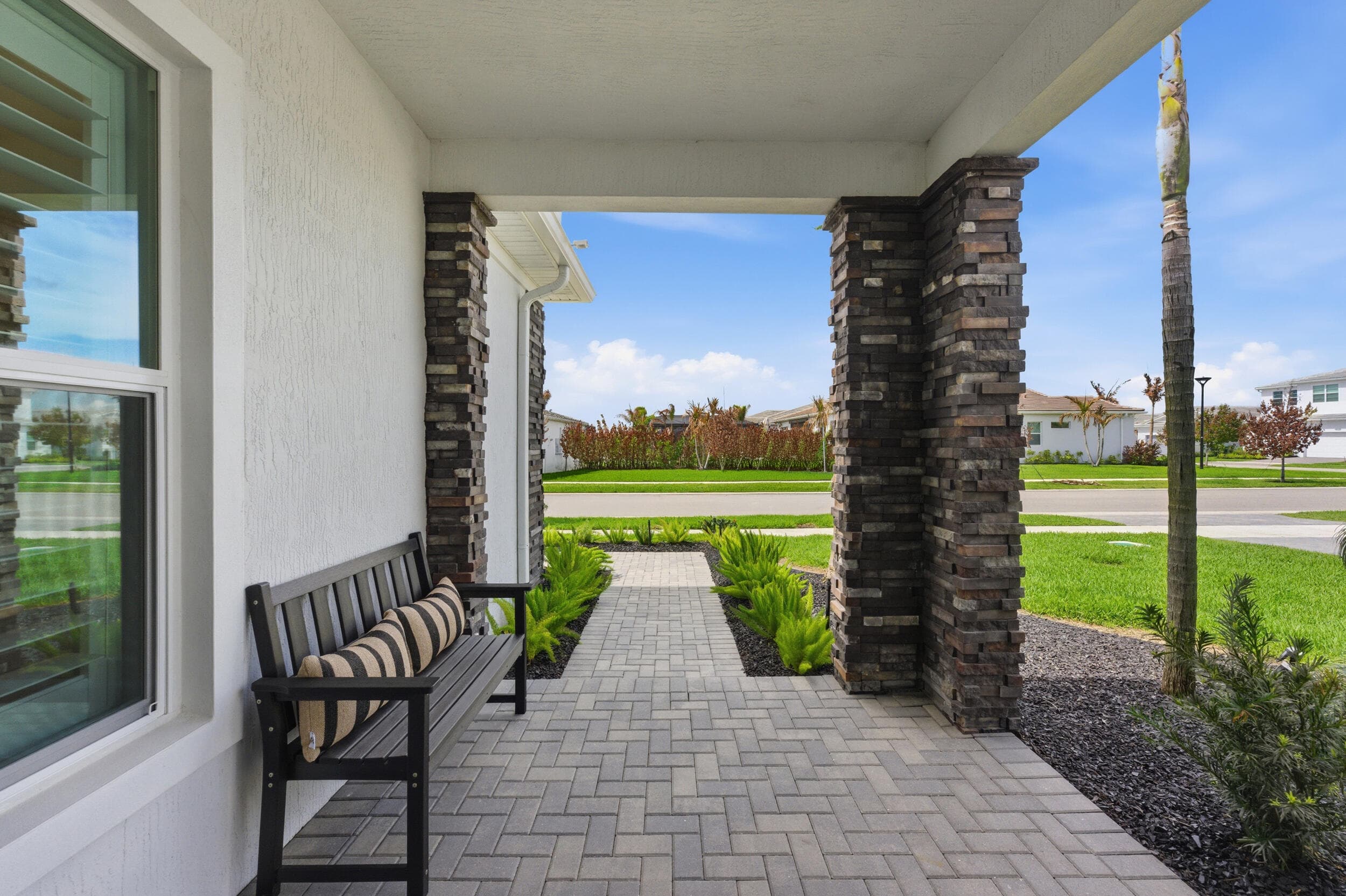 10639 Vineyard Drive, Port St. Lucie, FL 34987 — photo 4 of 69