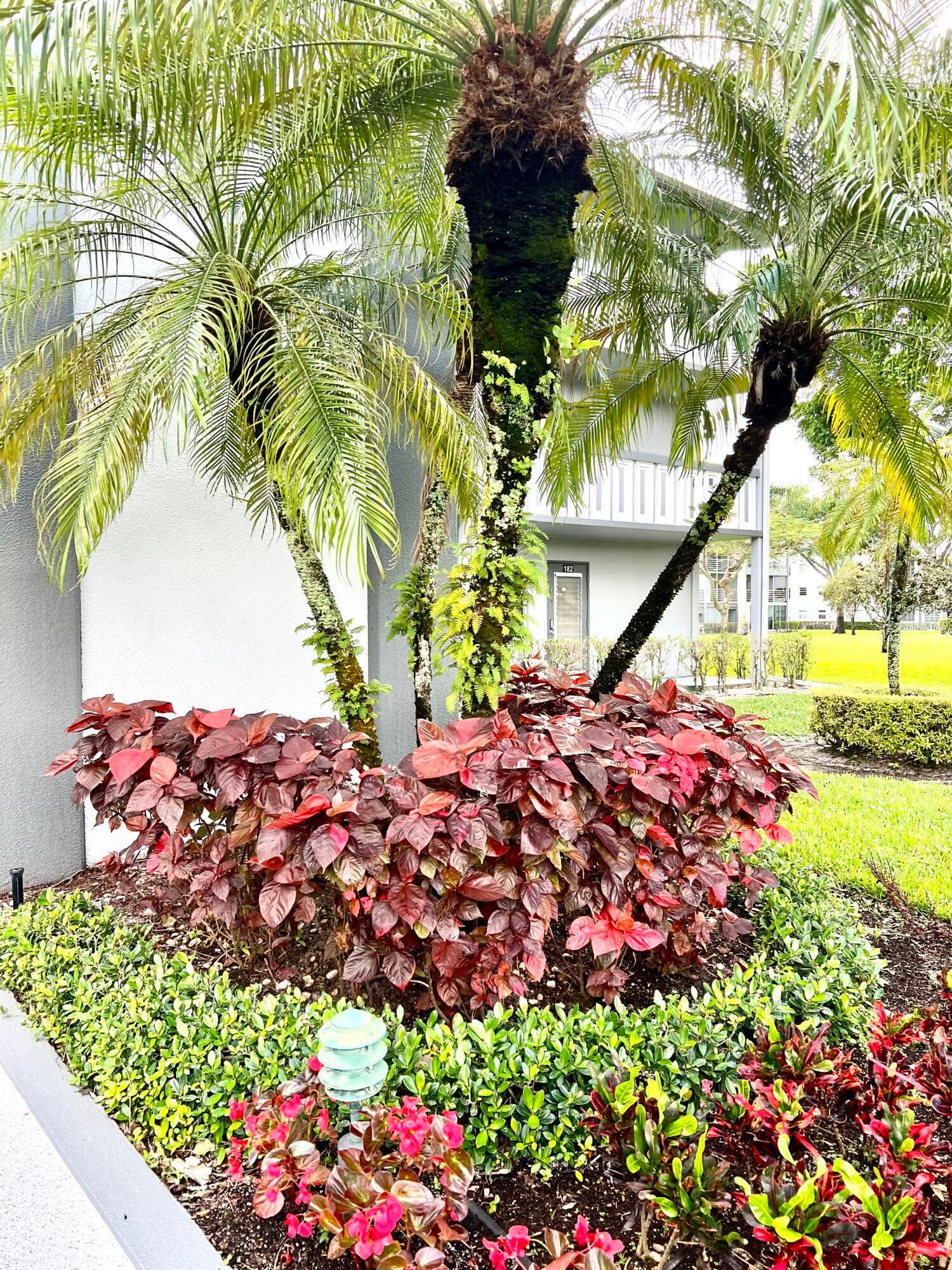 209 Suffolk E, Boca Raton, FL 33434 — photo 2 of 21