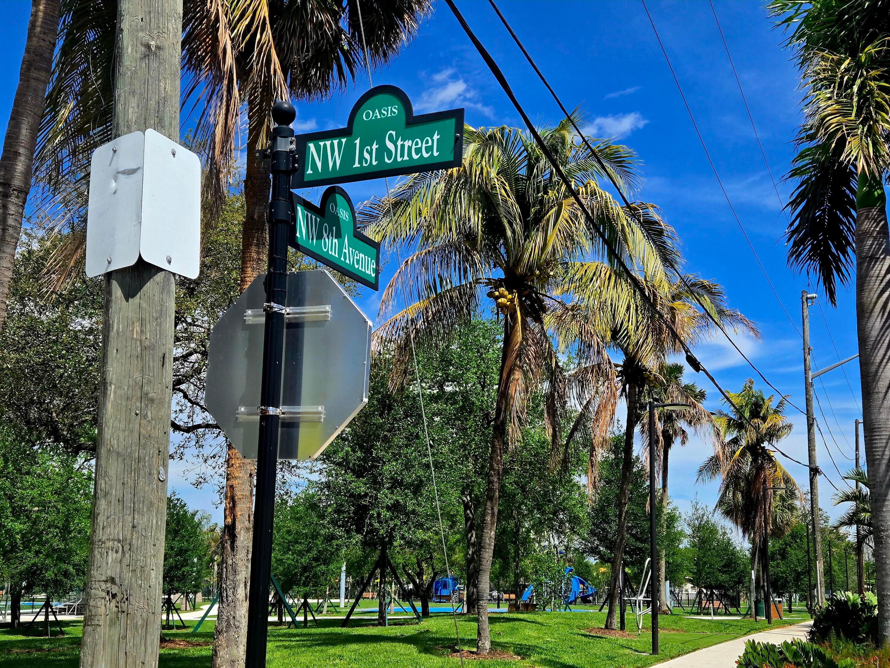 602 NW 1st Street, Dania Beach, FL — photo 11 of 12