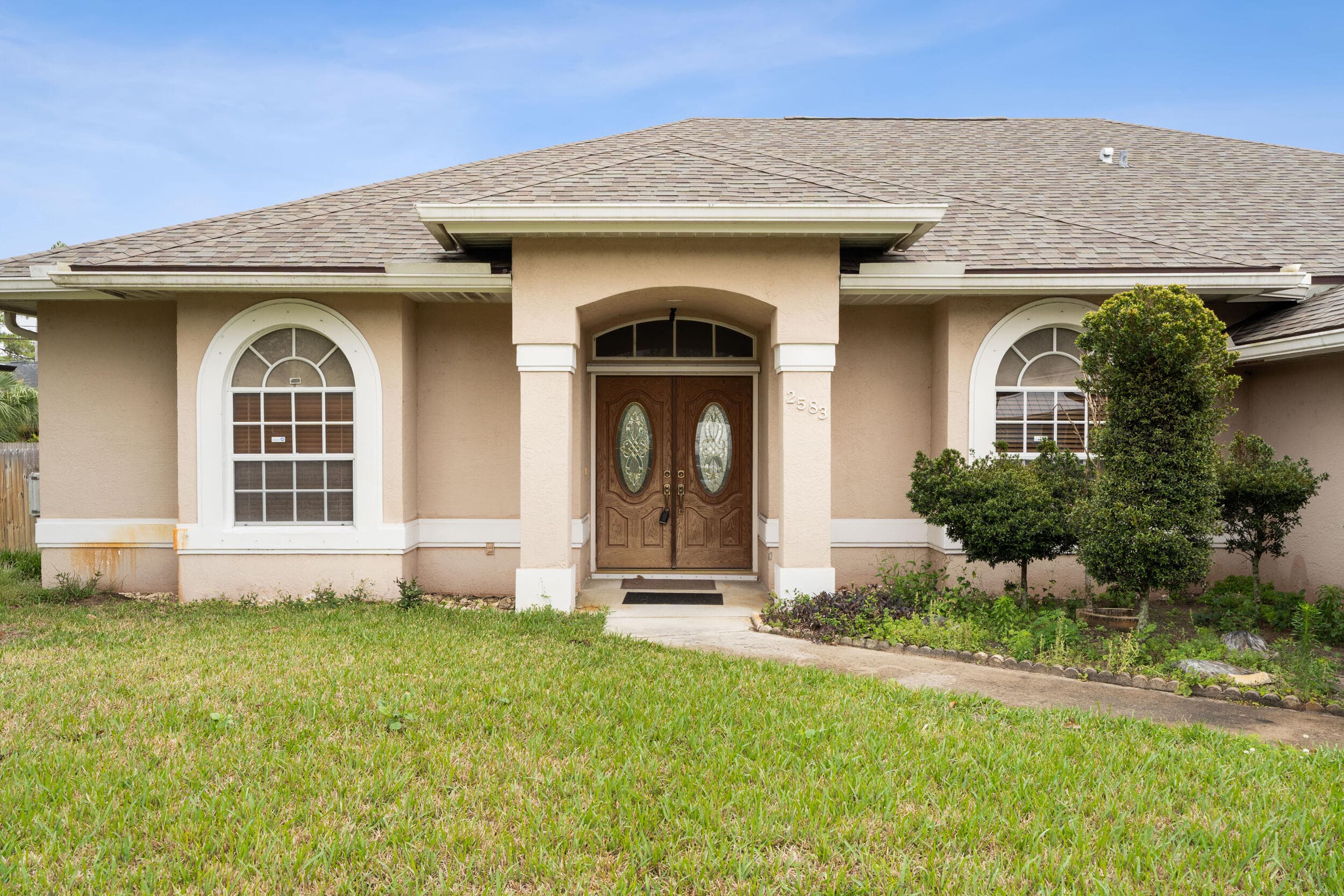 2583 SW Kenilworth Street, Port St. Lucie, FL 34953 — photo 3 of 38