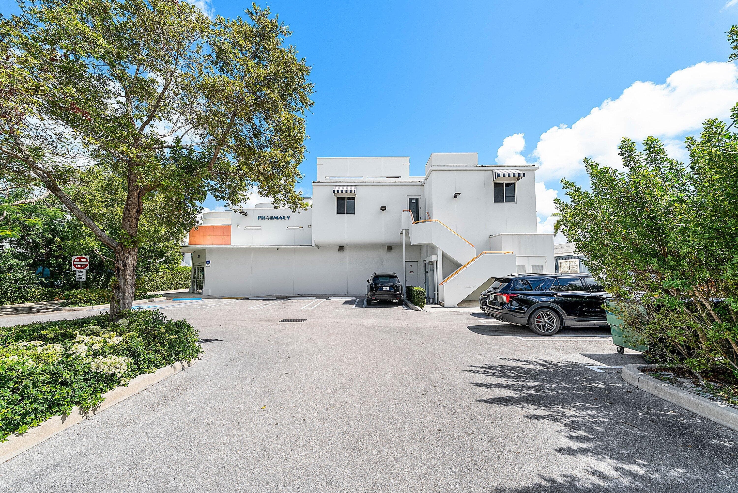 124 NE 5th Avenue, Delray Beach, FL — photo 8 of 88