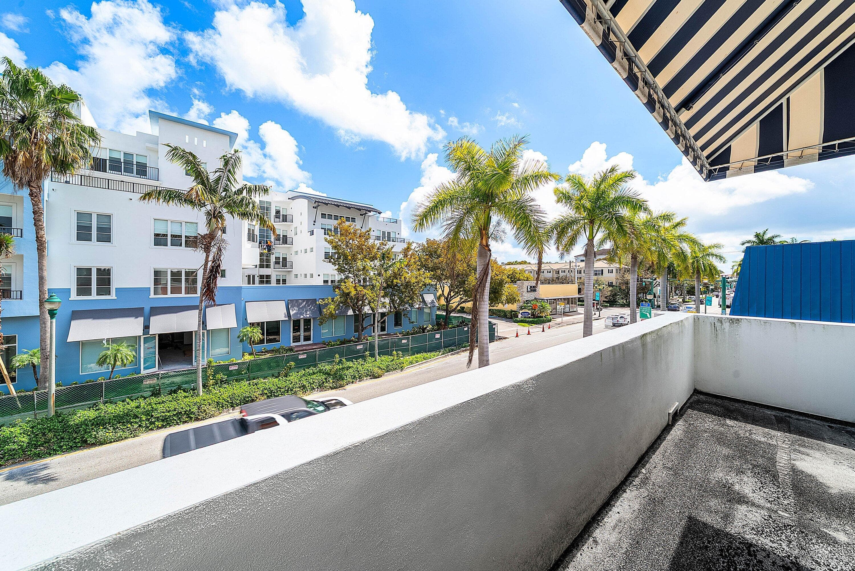 124 NE 5th Avenue, Delray Beach, FL — photo 13 of 88