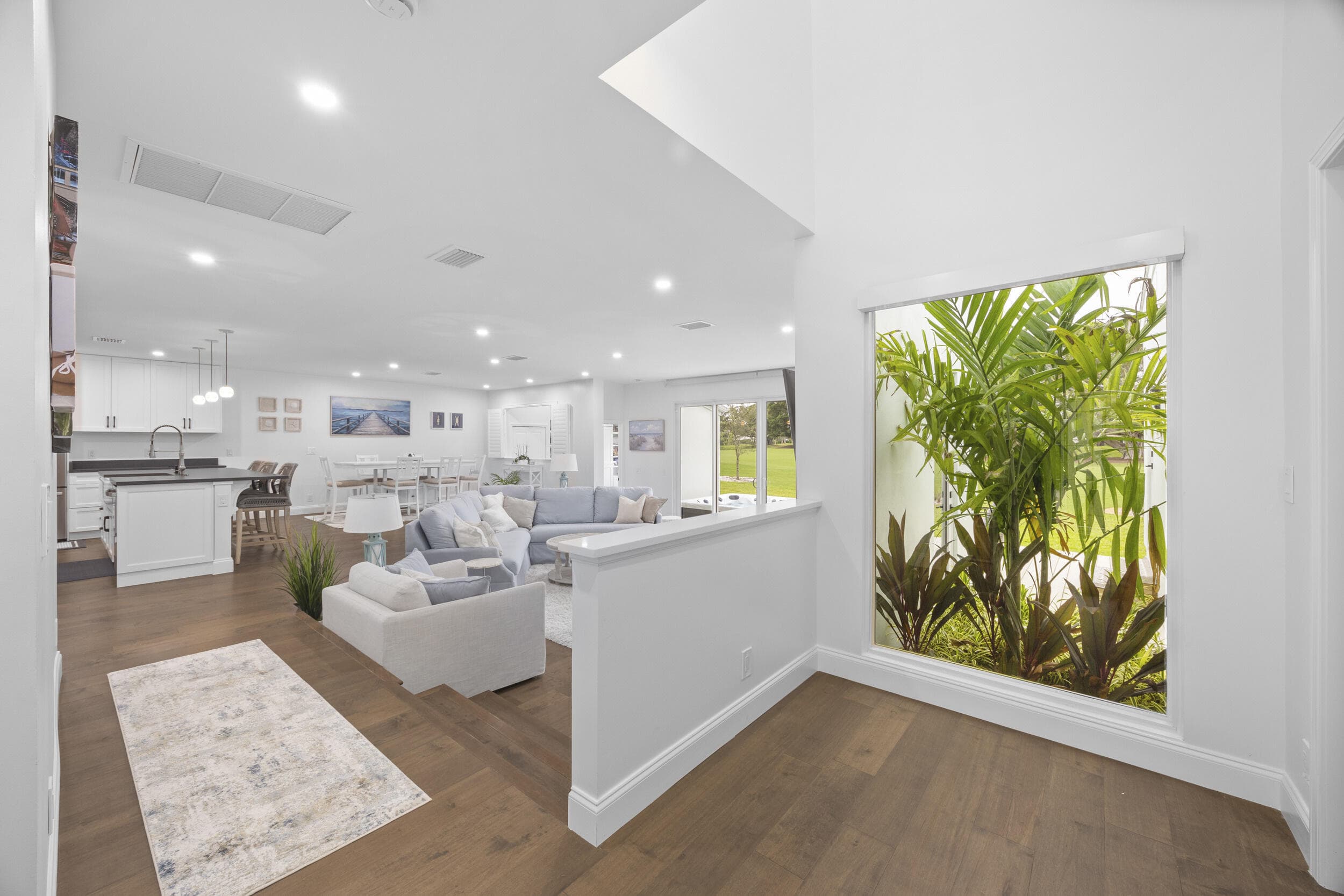 17235 Bay Street, Jupiter, FL 33477 — photo 1 of 47