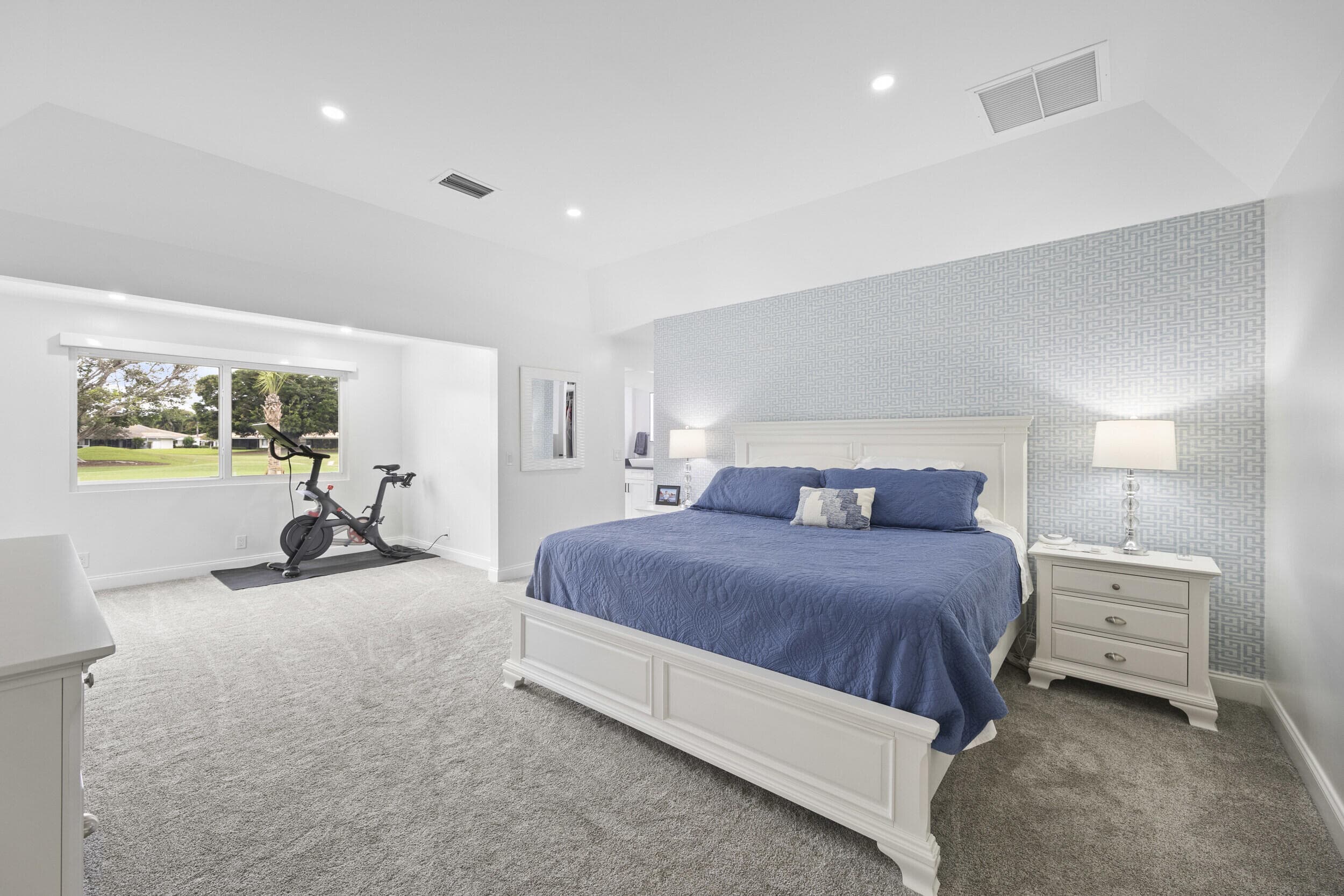17235 Bay Street, Jupiter, FL 33477 — photo 16 of 47
