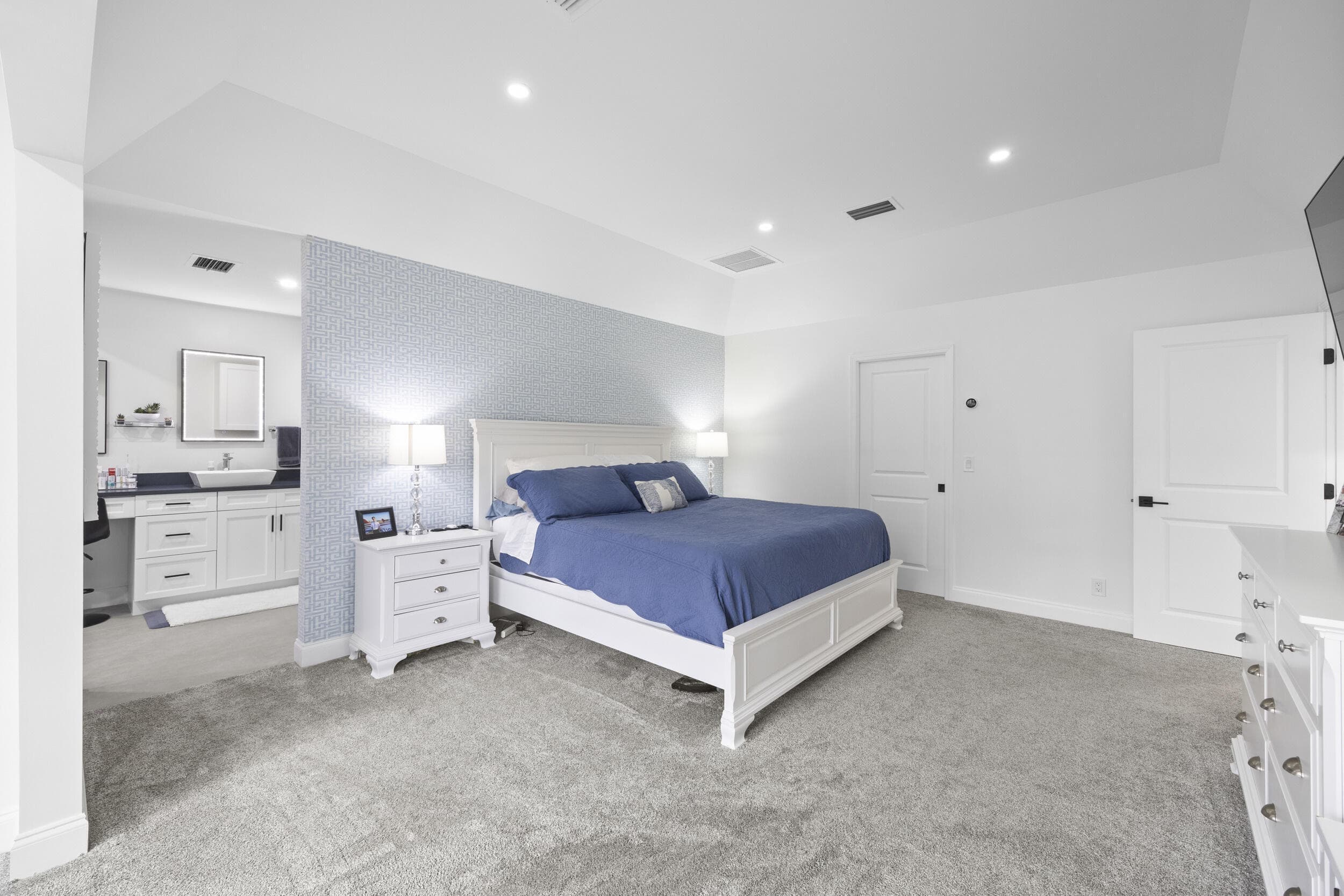 17235 Bay Street, Jupiter, FL 33477 — photo 18 of 47