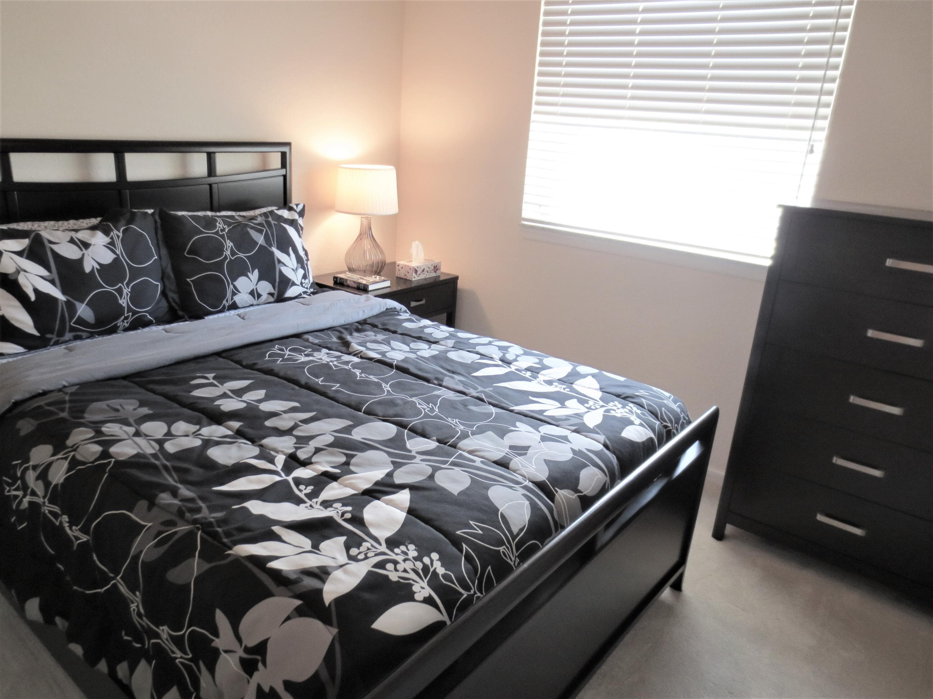 1900 Oceanwalk Lane 104, Lauderdale-By-The-Sea, FL 33062 — photo 23 of 38