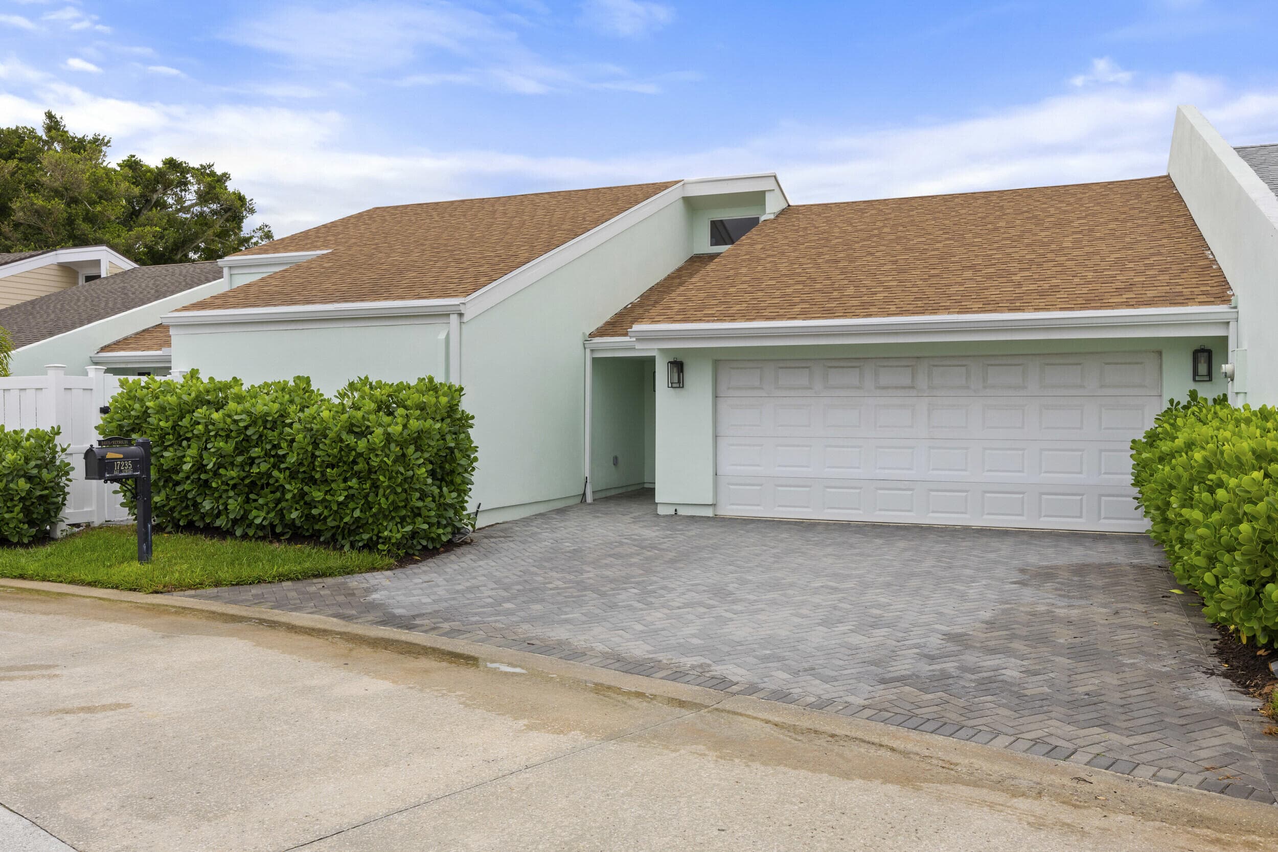 17235 Bay Street, Jupiter, FL 33477 — photo 40 of 47