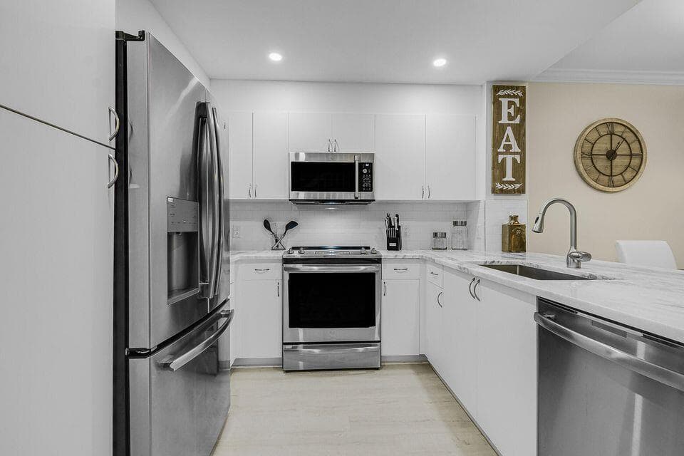 11785 St Andrews Place 104, Wellington, FL 33414 — photo 4 of 21