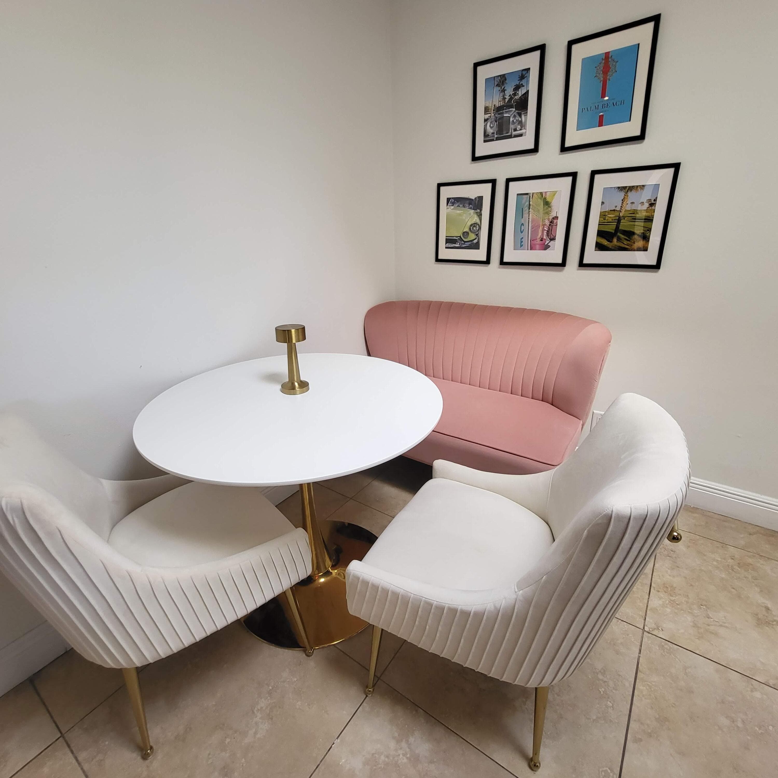 Single Family Residence in Fort Lauderdale — photo 4 of 15