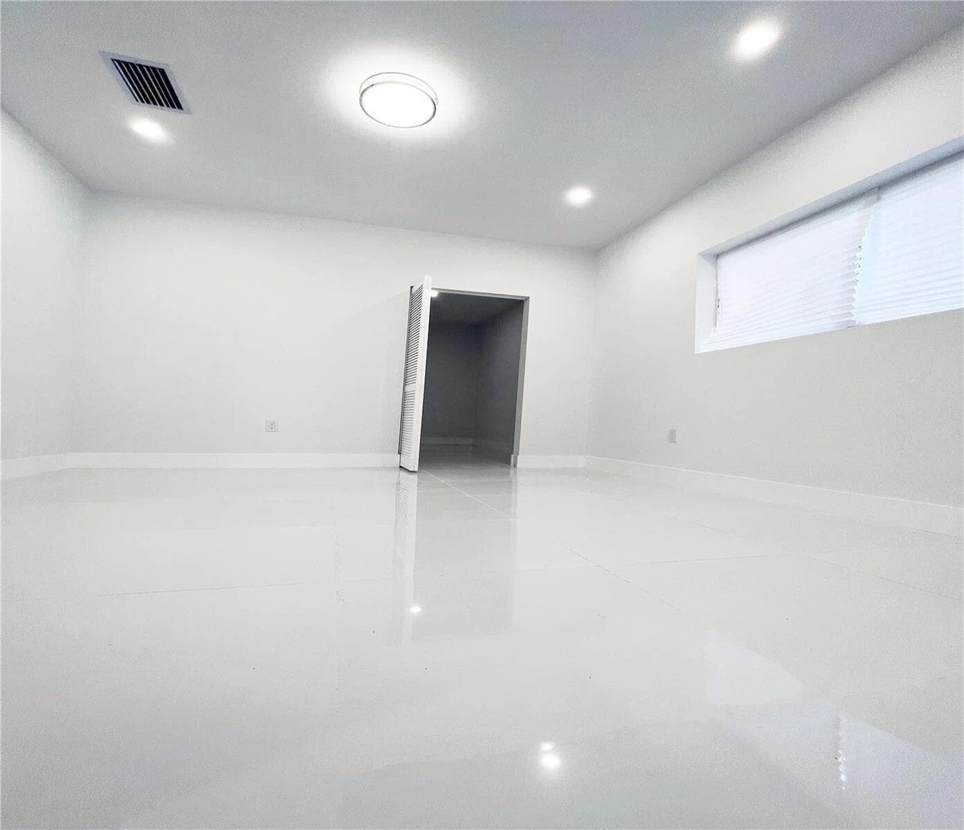 730 Alabama Avenue, Fort Lauderdale, FL 33312 — photo 8 of 59