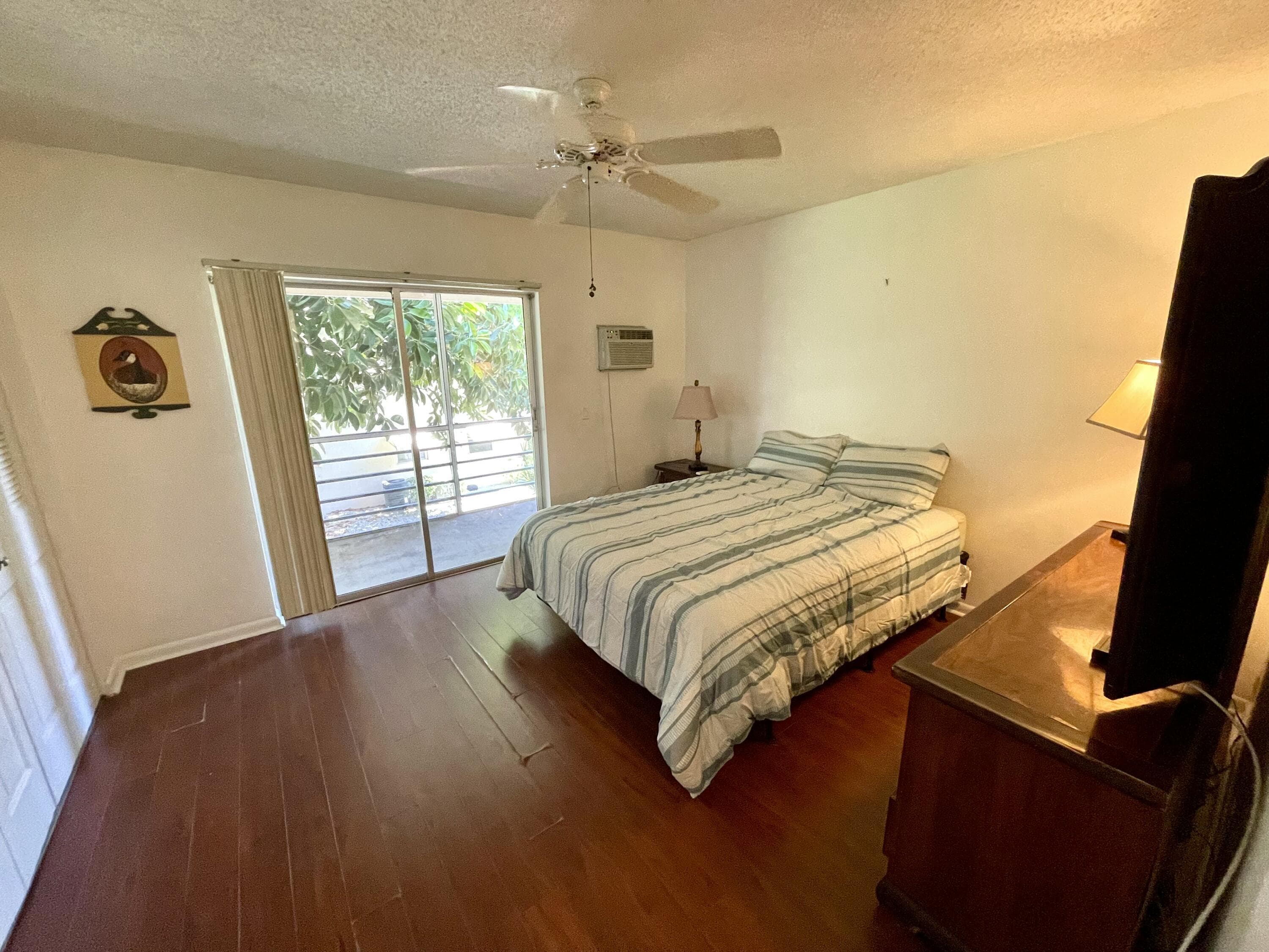 201 Canterbury I, West Palm Beach, FL 33417 — photo 7 of 9