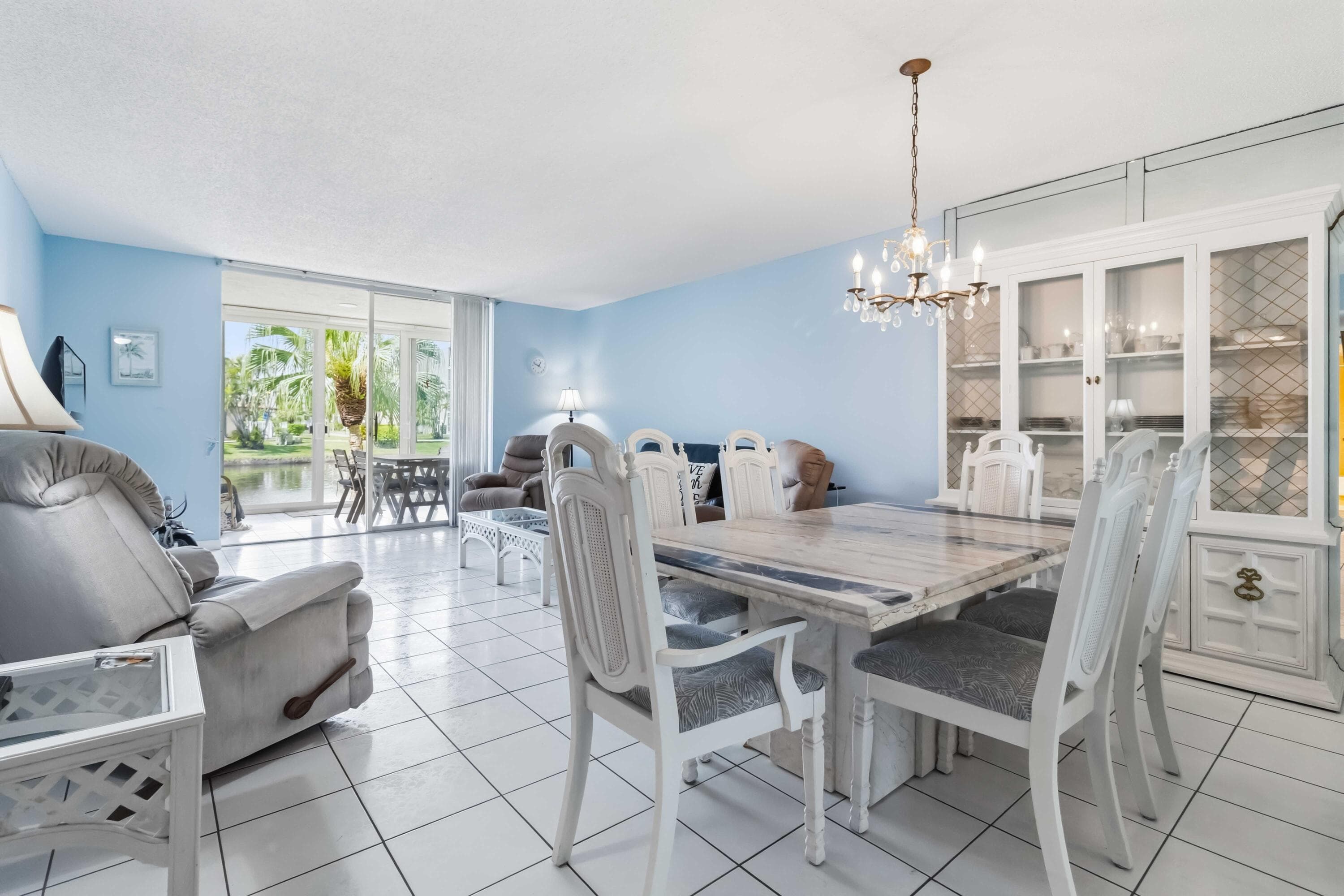 1024 SE 5th Avenue 107, Dania Beach, FL 33004 — photo 1 of 32