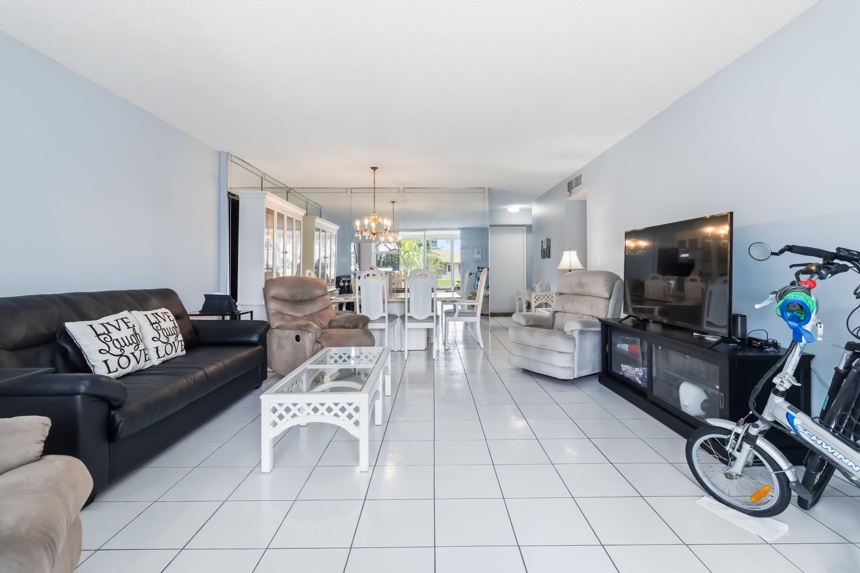 1024 SE 5th Avenue 107, Dania Beach, FL 33004 — photo 3 of 32