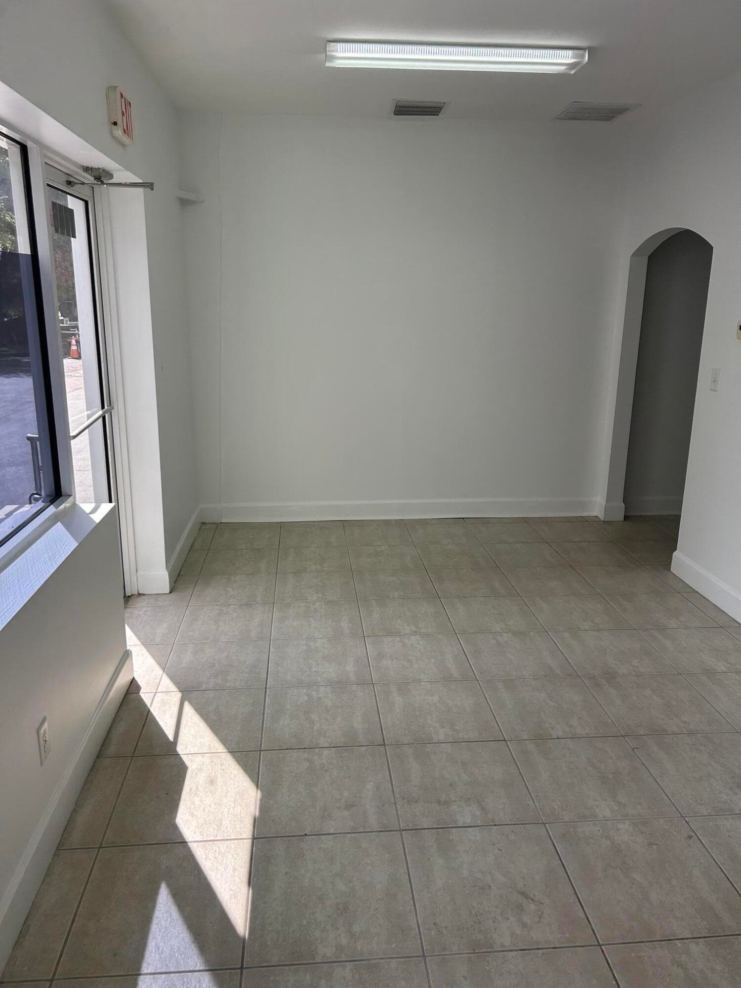 1746 SW Biltmore Street 1746, FL 34984 — photo 3 of 13