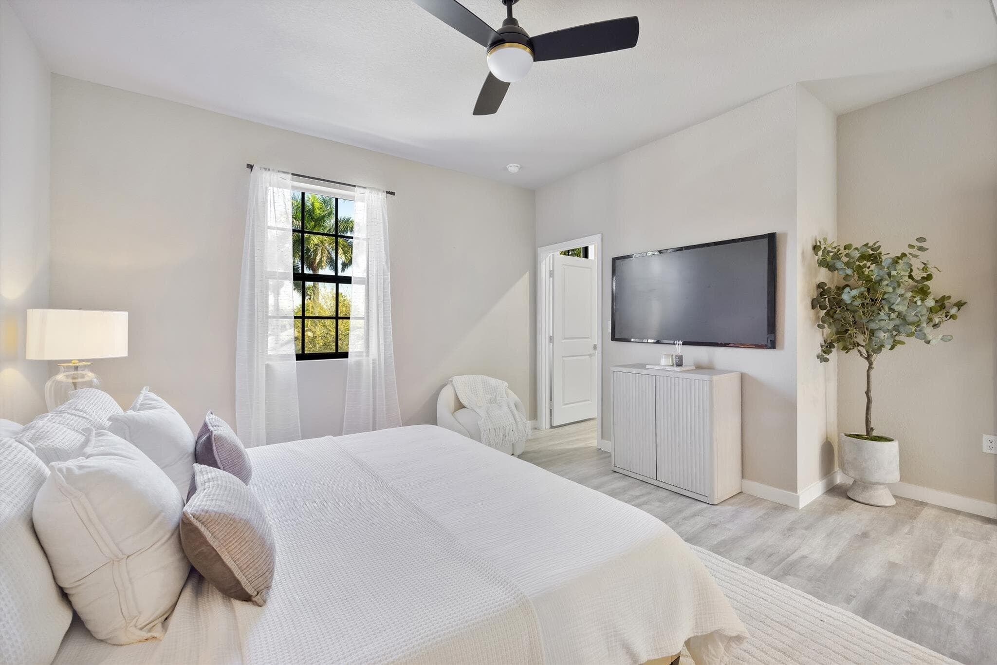 751 SW 11th Street, Florida City, FL 33034 — photo 15 of 40
