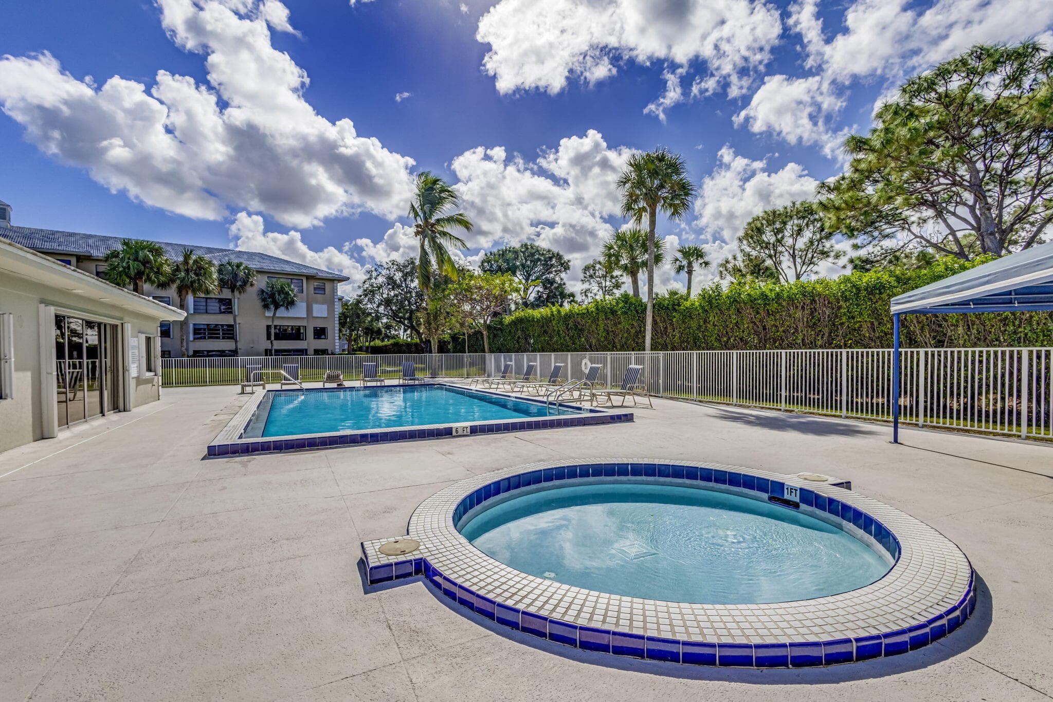 2421 Village Boulevard 406, West Palm Beach, FL 33409 — photo 21 of 53