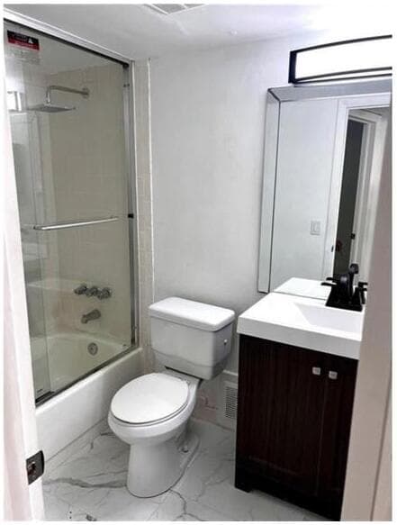 Condominium in Tamarac — photo 5 of 10
