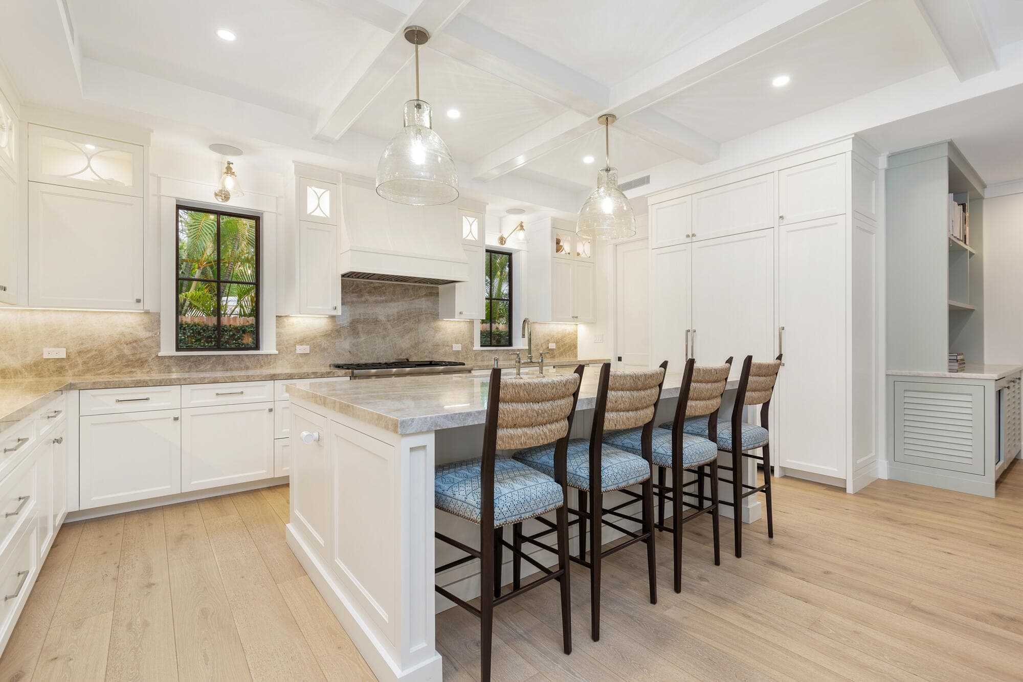 315 Avila Road, West Palm Beach, FL 33405 — photo 4 of 22