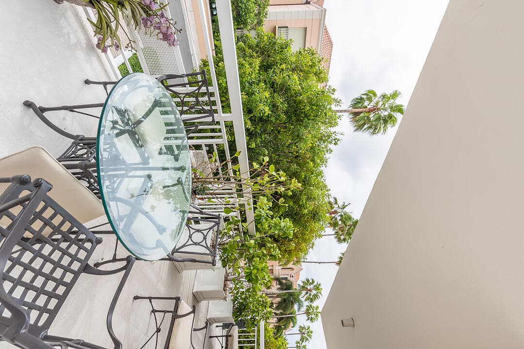 250 Bradley Place 202, Palm Beach, FL 33480 — photo 19 of 40