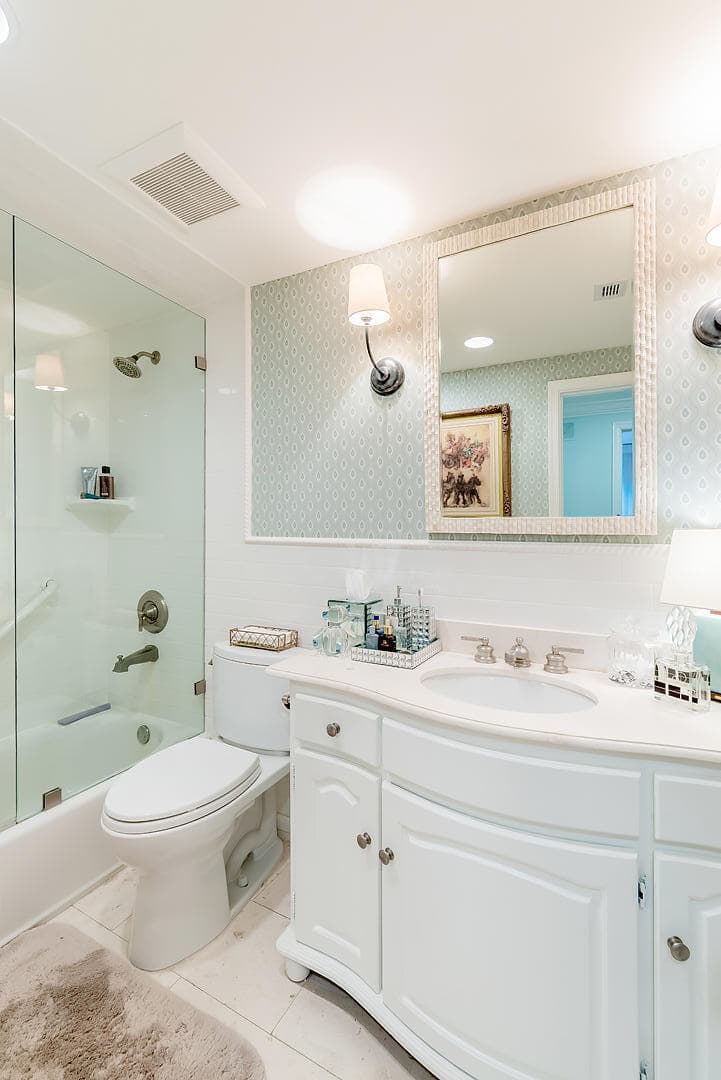 250 Bradley Place 202, Palm Beach, FL 33480 — photo 8 of 40