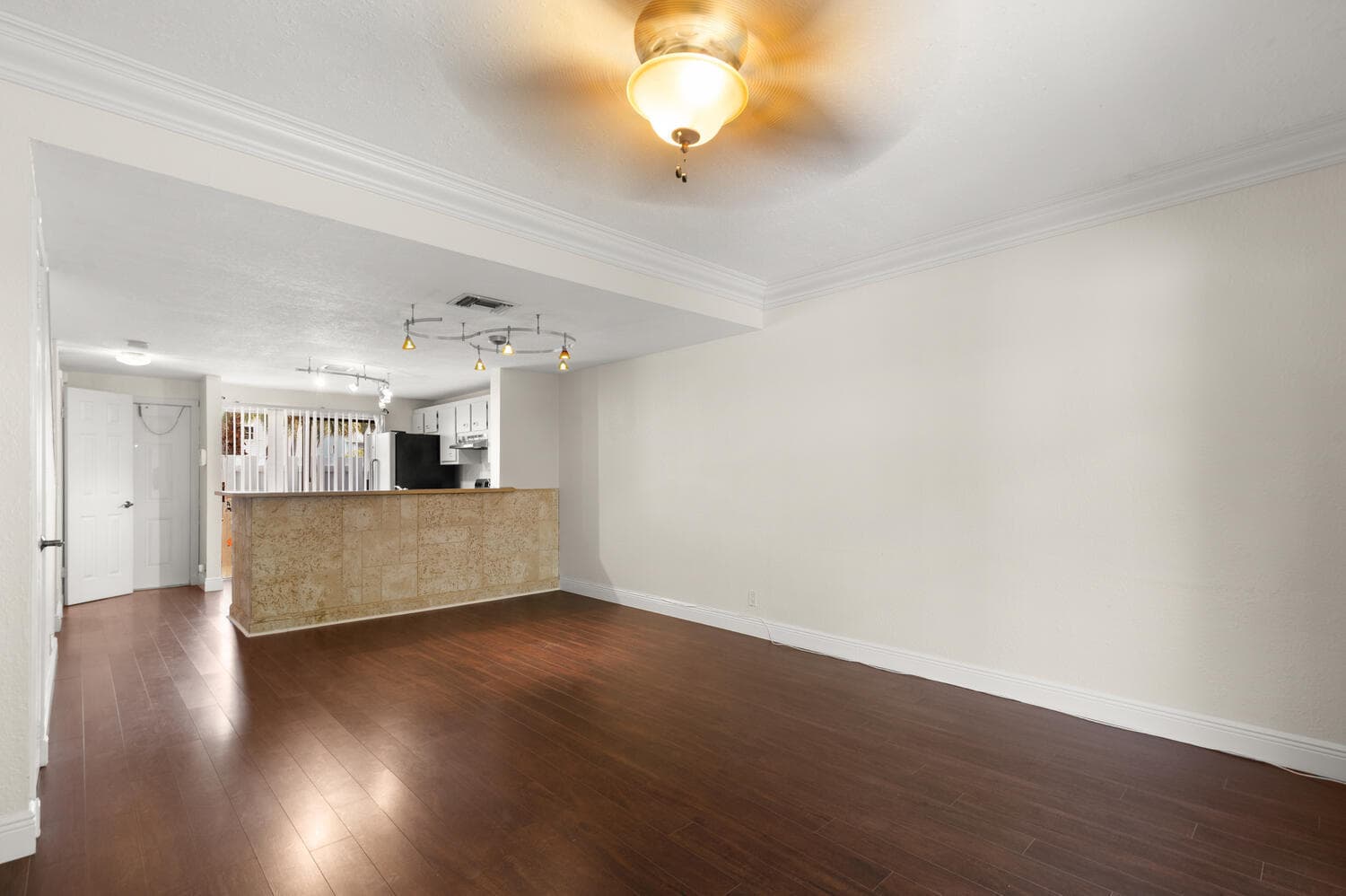 2521 NE 15th Street, Pompano Beach, FL 33062 — photo 12 of 20