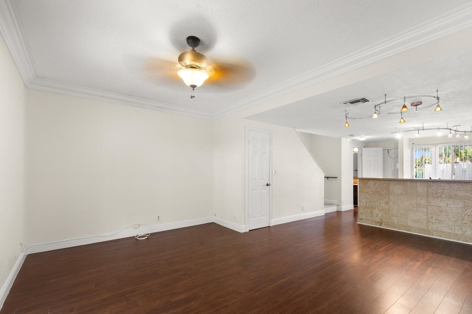 2521 NE 15th Street, Pompano Beach, FL 33062 — photo 18 of 20