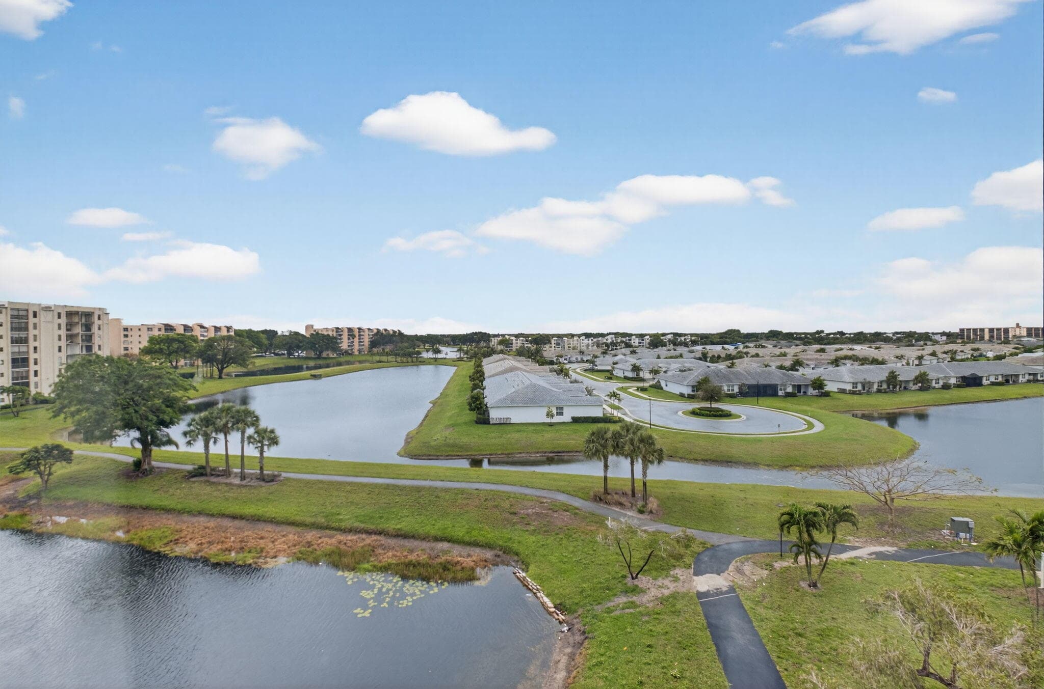 6866 Huntington Lane 607, Delray Beach, FL 33446 — photo 31 of 63