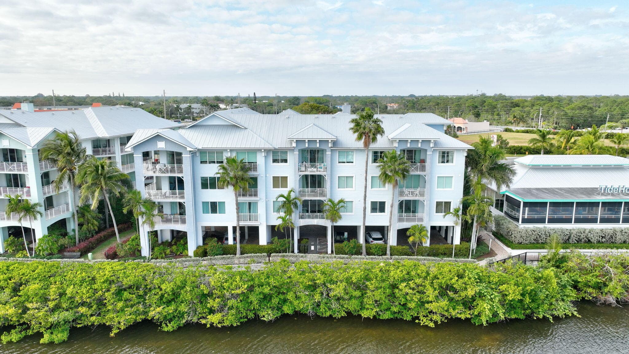 875 NW Flagler Avenue 404, Stuart, FL 34994 — photo 32 of 55